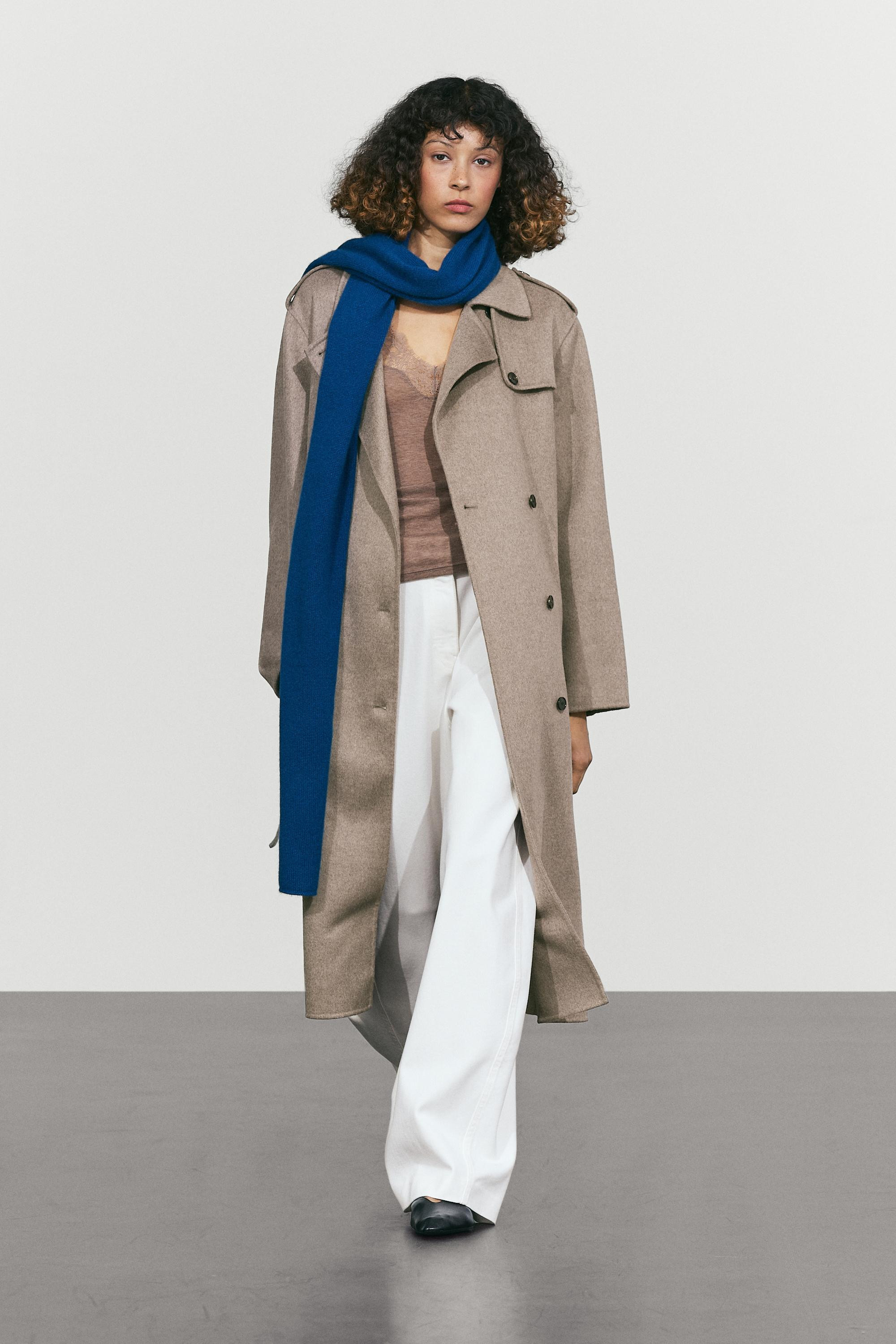 Langer Trenchcoat aus Wolle | Massimo Dutti DE