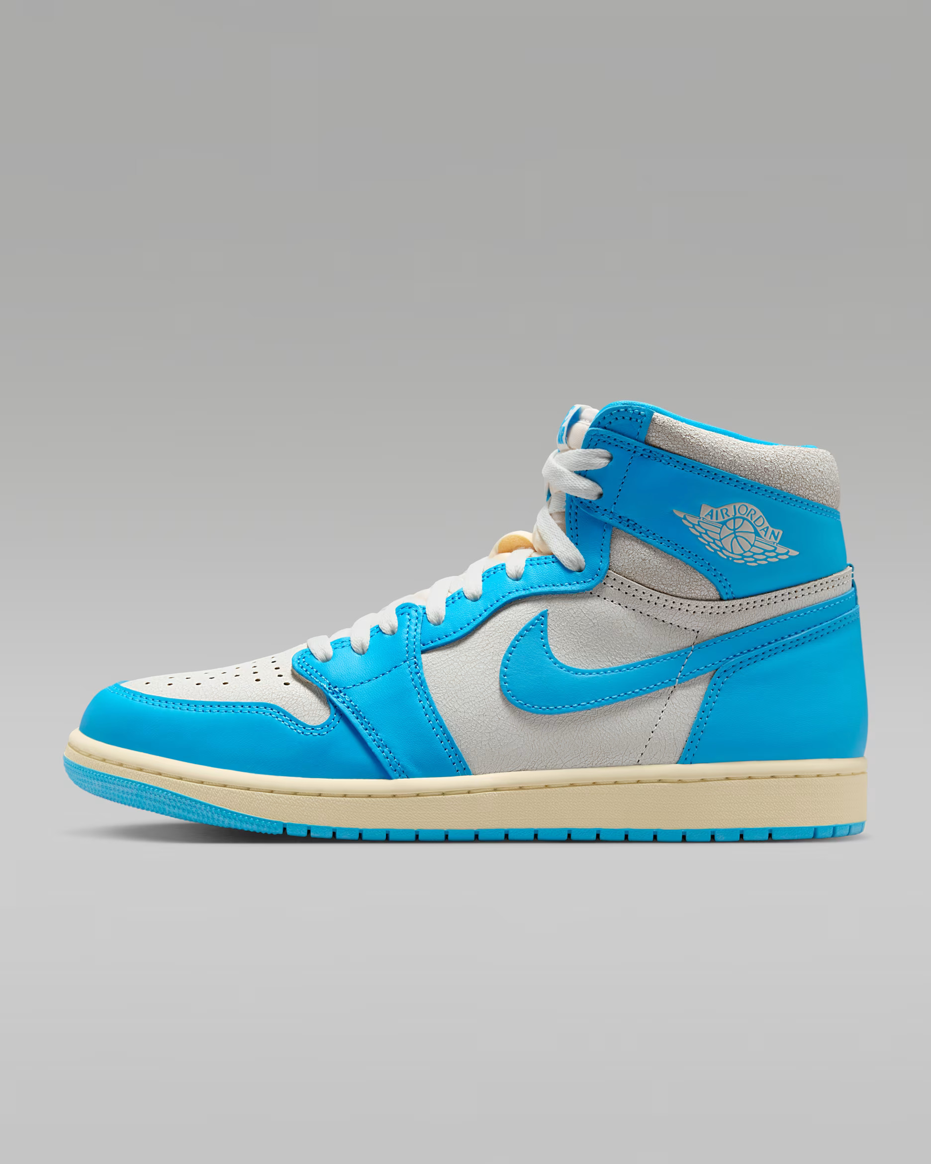 Air Jordan 1 Retro High OG "UNC Reimagined" Men's Shoes | Nike (US)