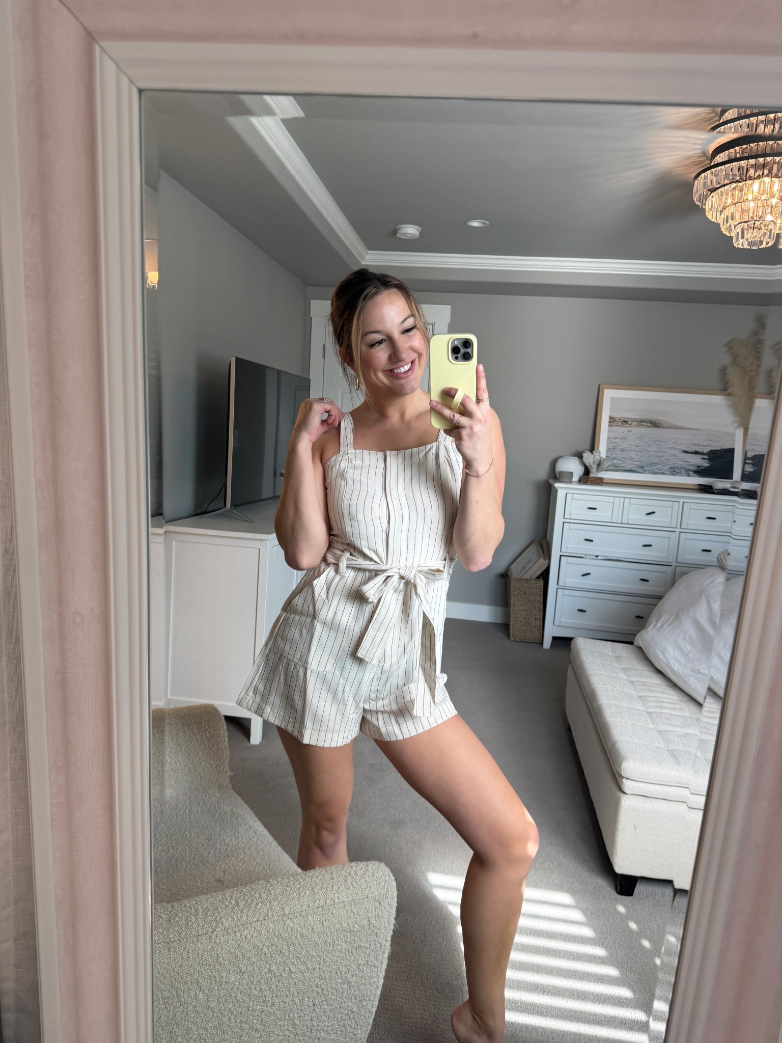 new VICI drop! wearing a medium & there’s no stretch in this one so size up if in between! Heathersave35 for your discount!! 