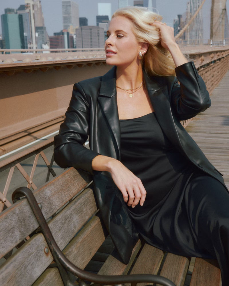 Boyfriend Vegan Leather Blazer | Abercrombie & Fitch (US)