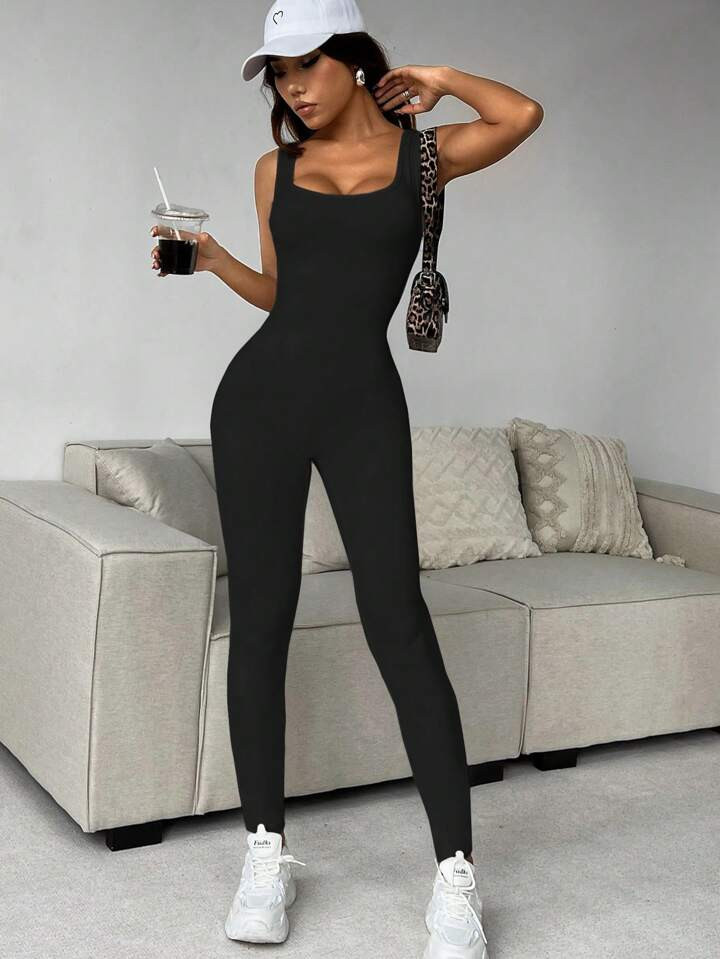 SHEIN EZwear Women's Solid Color Round Neck Backless Sleeveless Jumpsuit, Black Clothes | SHEIN