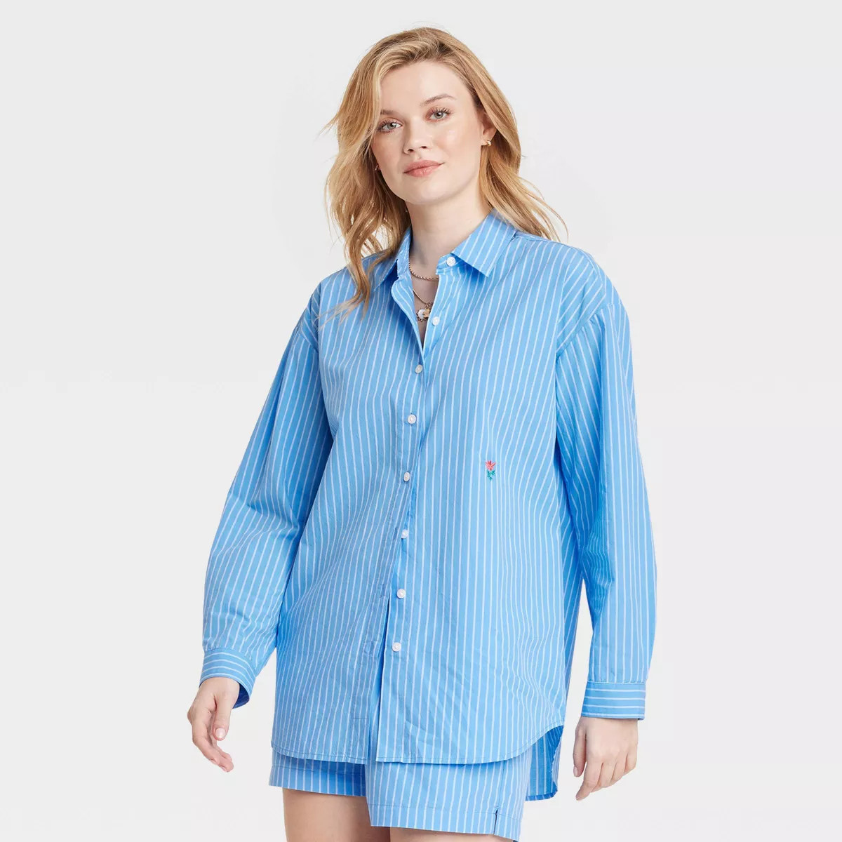 Women's Oversized Long Sleeve Collared Button-Down Shirt - Universal Thread™ | Target