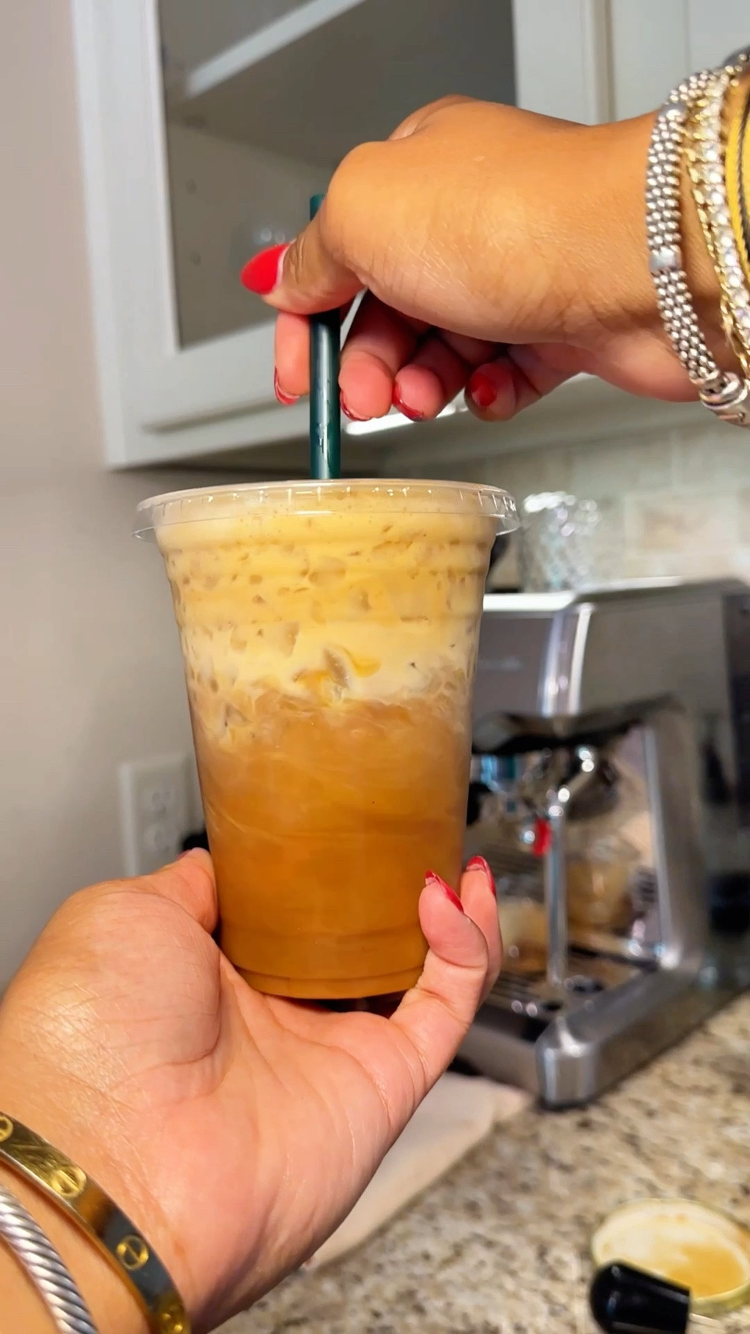 Apple Crisp Oatmilk Shaken Espresso at Home 


Coffee Bar, Coffee, Espresso, Breville 

#LTKFallSale #LTKNYFW #LTKHome