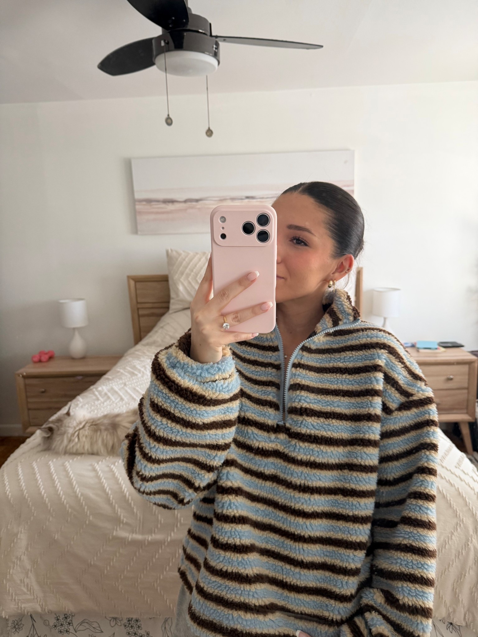 Cozy fleece 🤍 

#LTKootd #LTKSeasonal #LTKgrwm