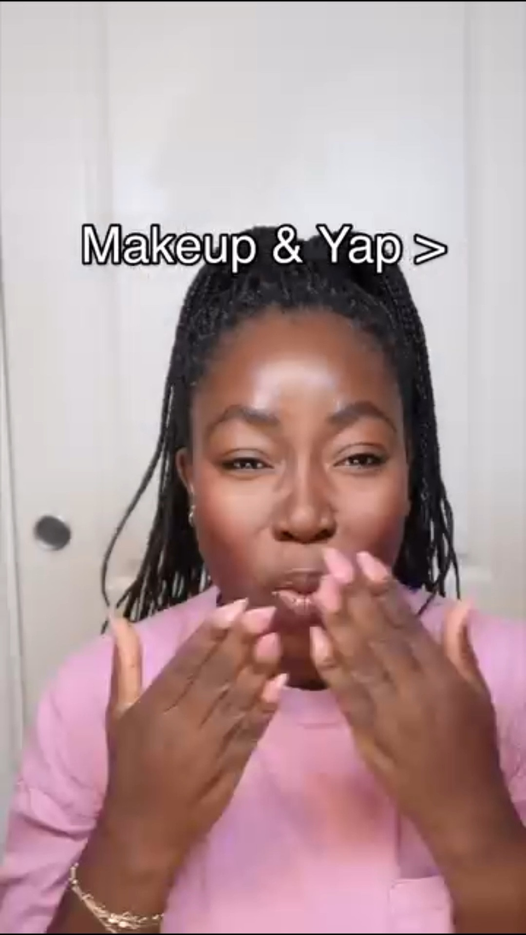 Sometimes you just need a good yap session while doing your makeup.💕
.
.
.
.
.
#momlife #njmom #busymom #momswholovemakeup
#makeupforblackwomen #oilyskin #oilyskincare #lifestylecreator #arizonainfluencer #arizonacreatives #momblogger #makeupmusthaves #30something #sephorafavorites #DANESSAMYRICKSBEAUTY