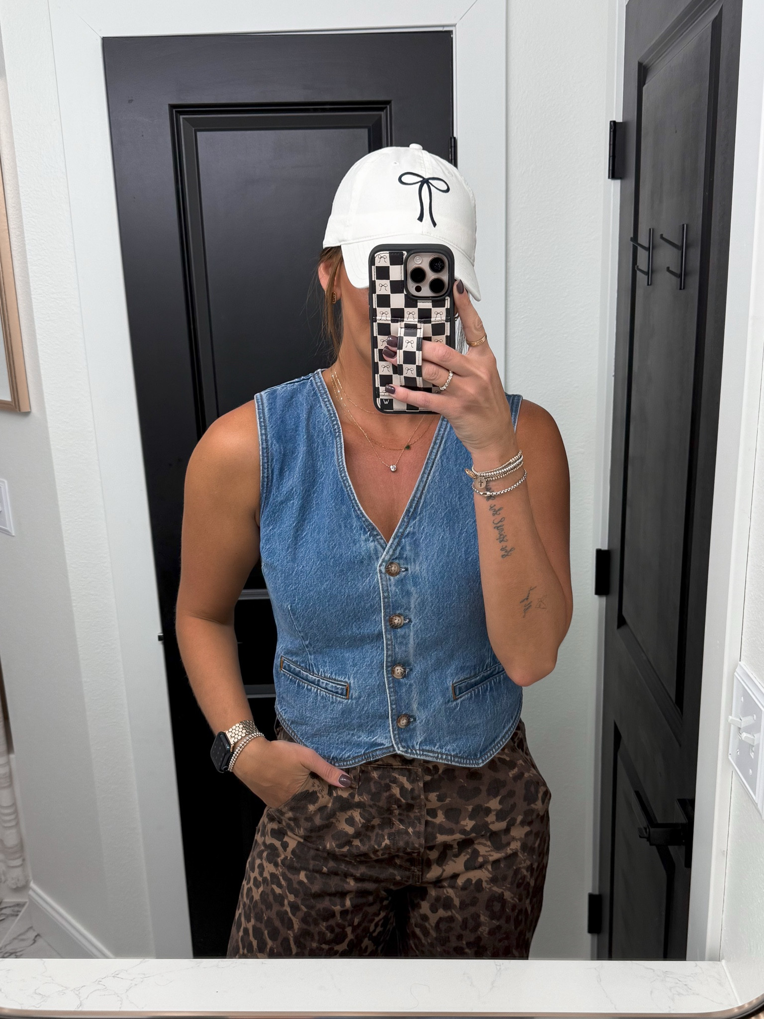 Denim Vest-medium
Leopard Jeans-27L
Sneakers-7.5

#LTKFallSale #LTKSaleAlert #LTKStyleTip