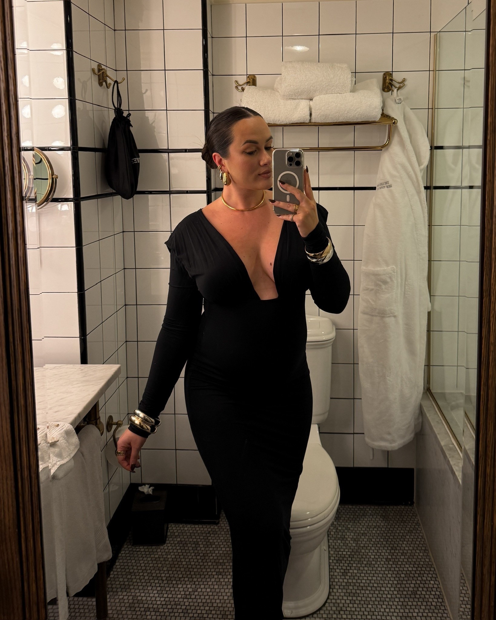 Chic maxi dress outfit for a night out in NYC - the perfect stretchy dress for the mama to be 

#LTKStyleTip #LTKBump #LTKFindsUnder100