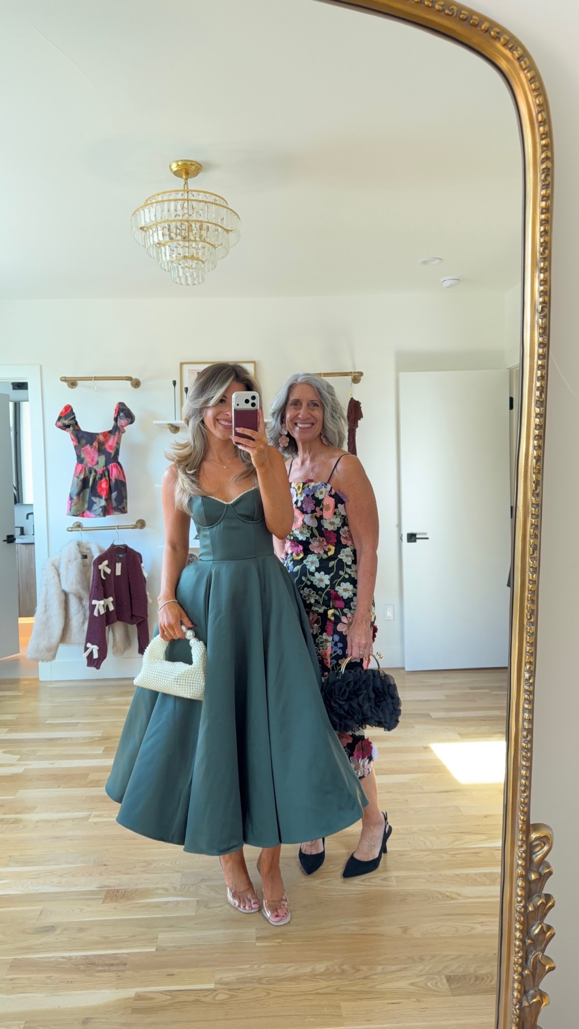Mom and me Wedding guest dresses green gown and black floral appliqué midi

Vici code: emerson30

Wearing my usual small/2
Mom wears a medium/6

Wedding guest
Formal event
Black tie
Mother of the bride
Floral
Sequin
Special occasion
 

#LTKWedding #LTKSeasonal #LTKParties