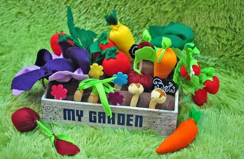Handmade Felt Vegetable Garden Playset Pretend Play Toy Farmer | Etsy | Etsy (US)