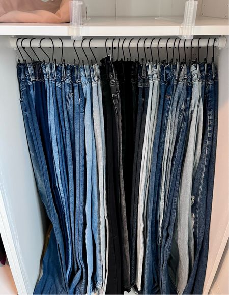 Closet hooks for your jeans! 


Amazon finds
Amazon 
Amazon jeans 
Amazon closet 