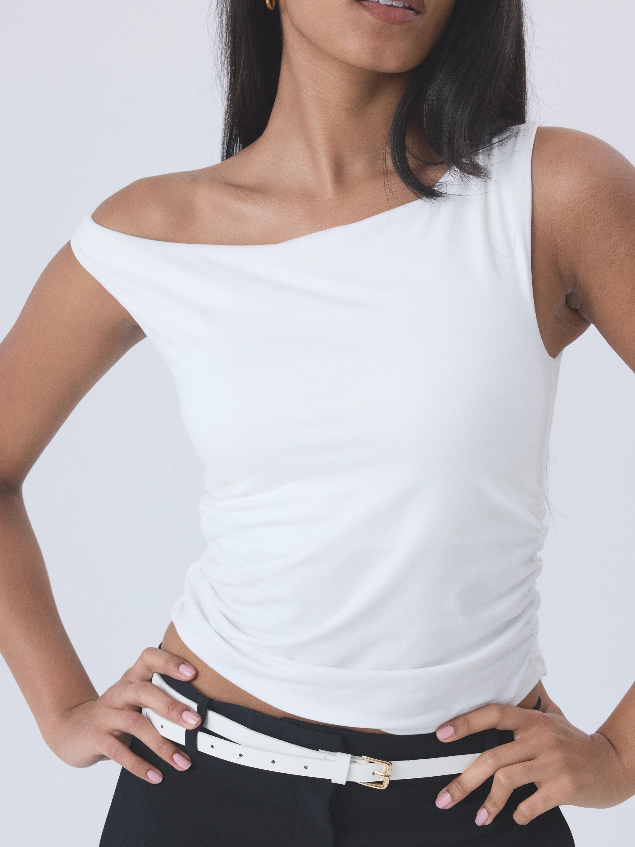 Solid Asymmetric Off The Shoulder | Klassy