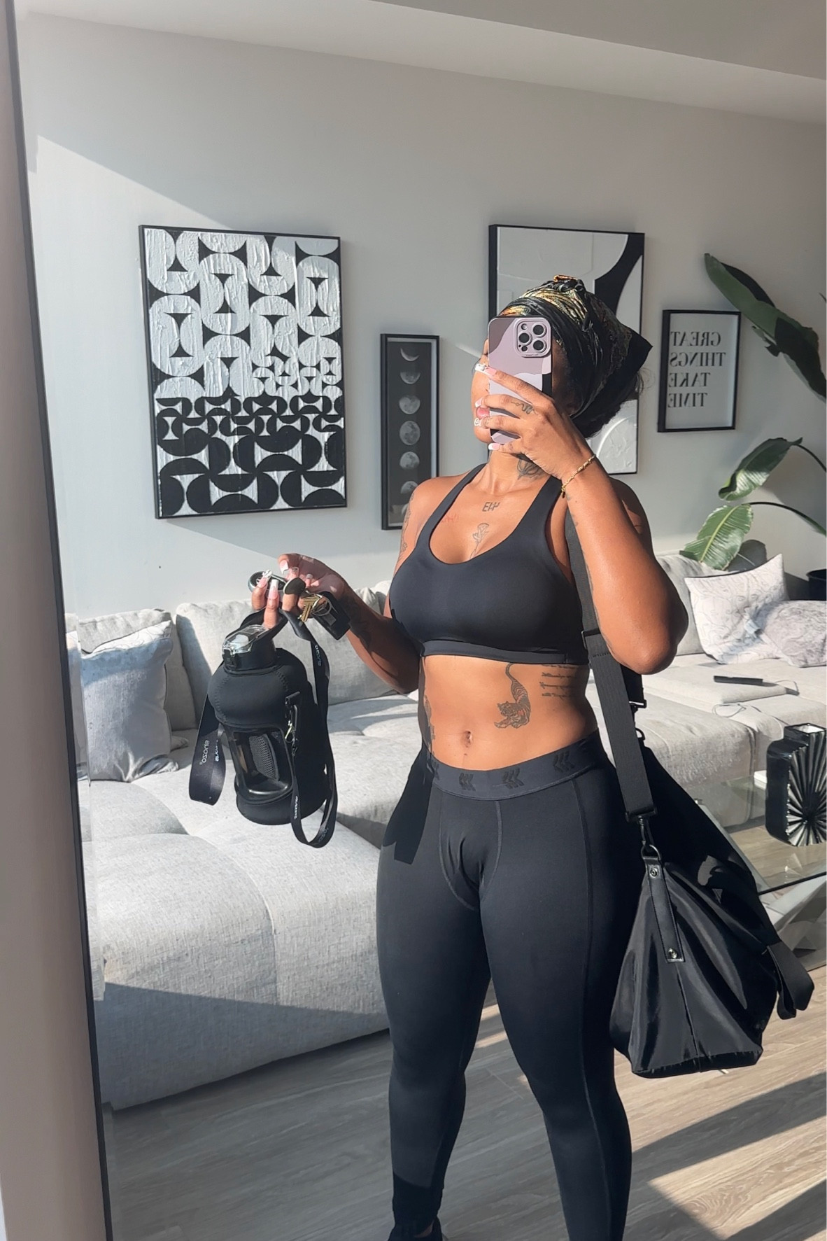 Im wearing a 36C & Large in the leggings! 

#LTKfitness