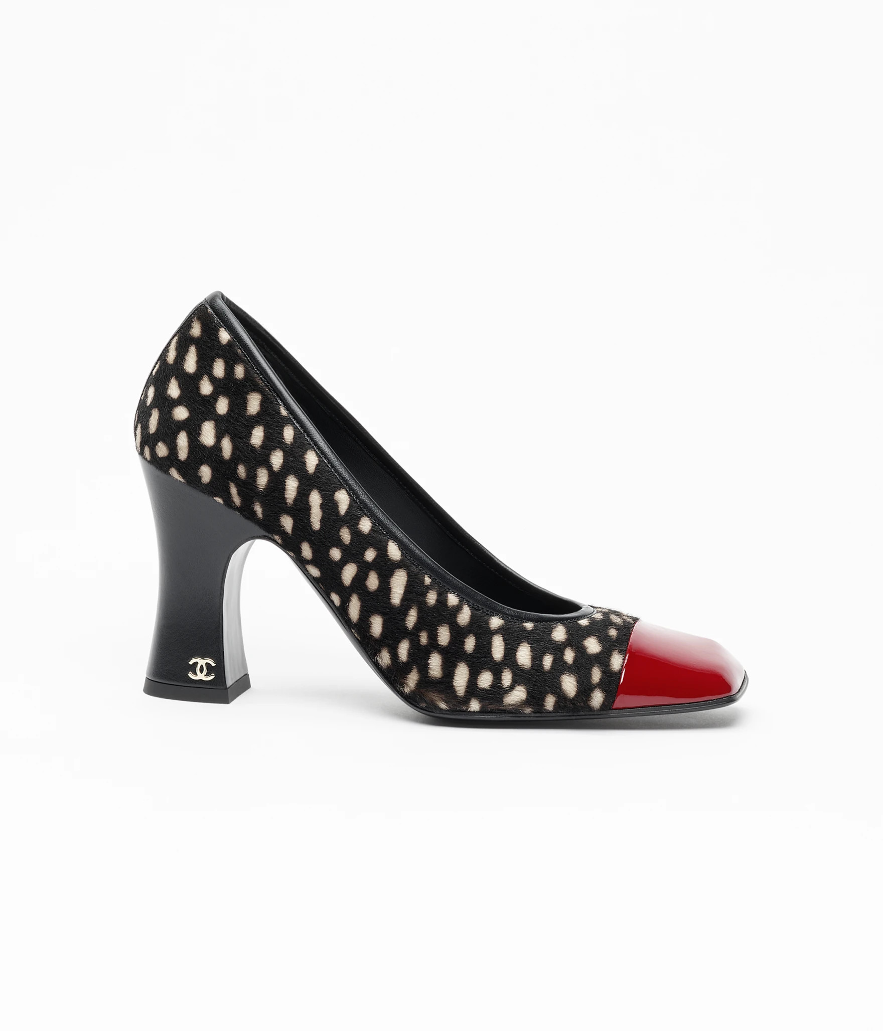 Pumps | Chanel, Inc. (US)