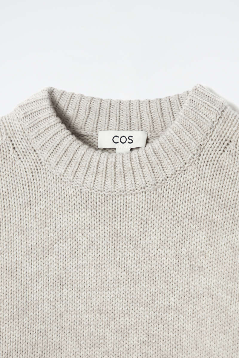 CHUNKY WOOL CREW-NECK JUMPER | COS UK