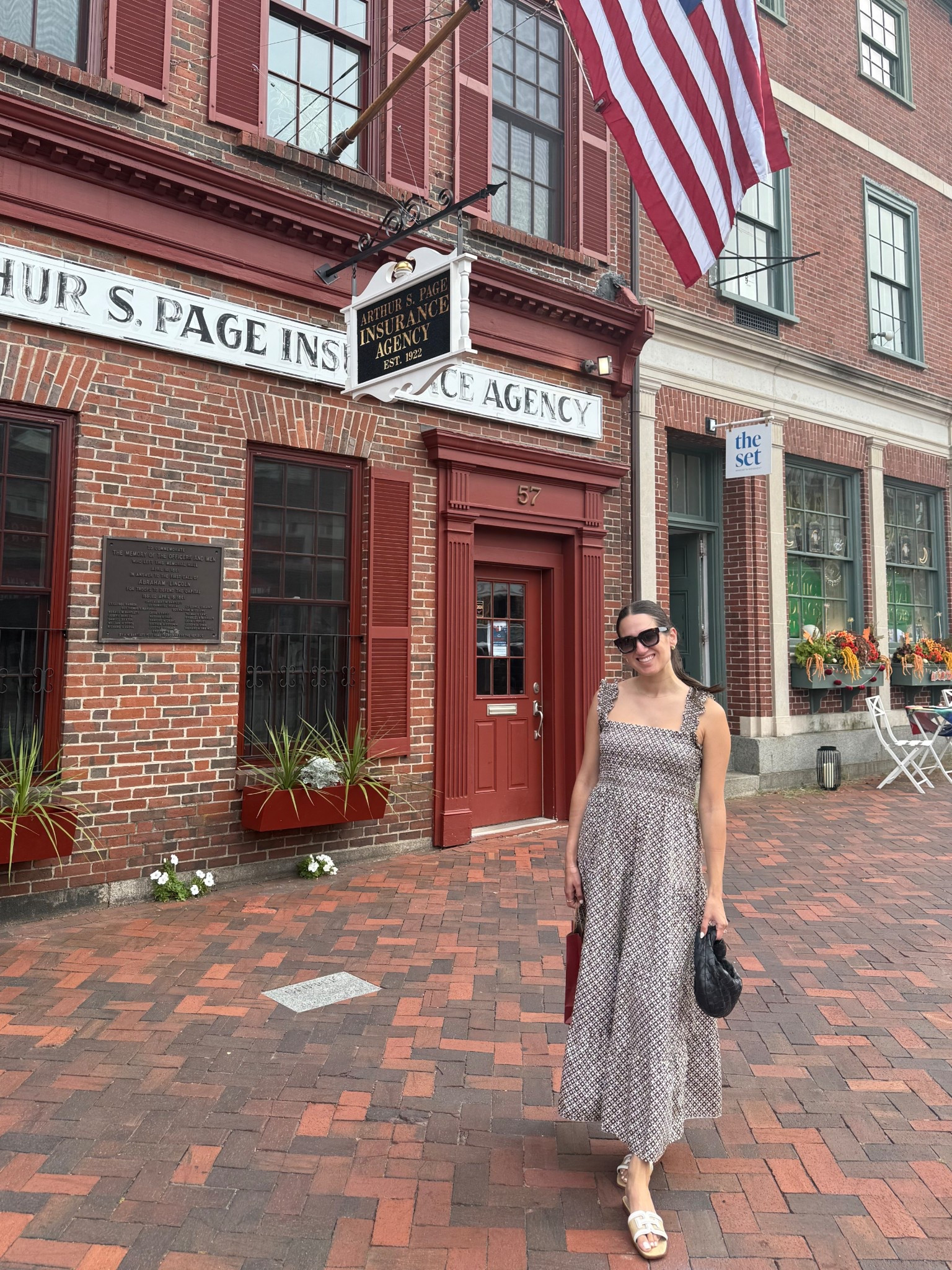 Loving this dress for transitioning into fall 🤎