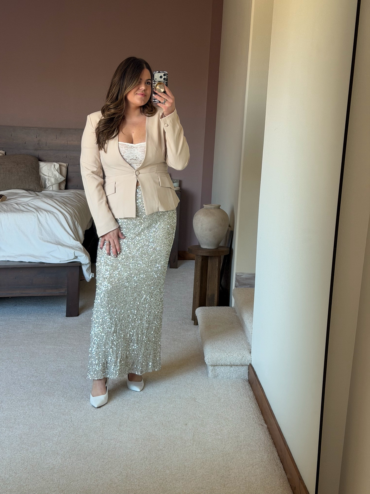 Date night or special event outfit

Midsize, size 12, white blazer, sequin skirt, New York Fashion Week, size 14, vVegas

#LTKMidsize #LTKmomlife #LTKNYFW