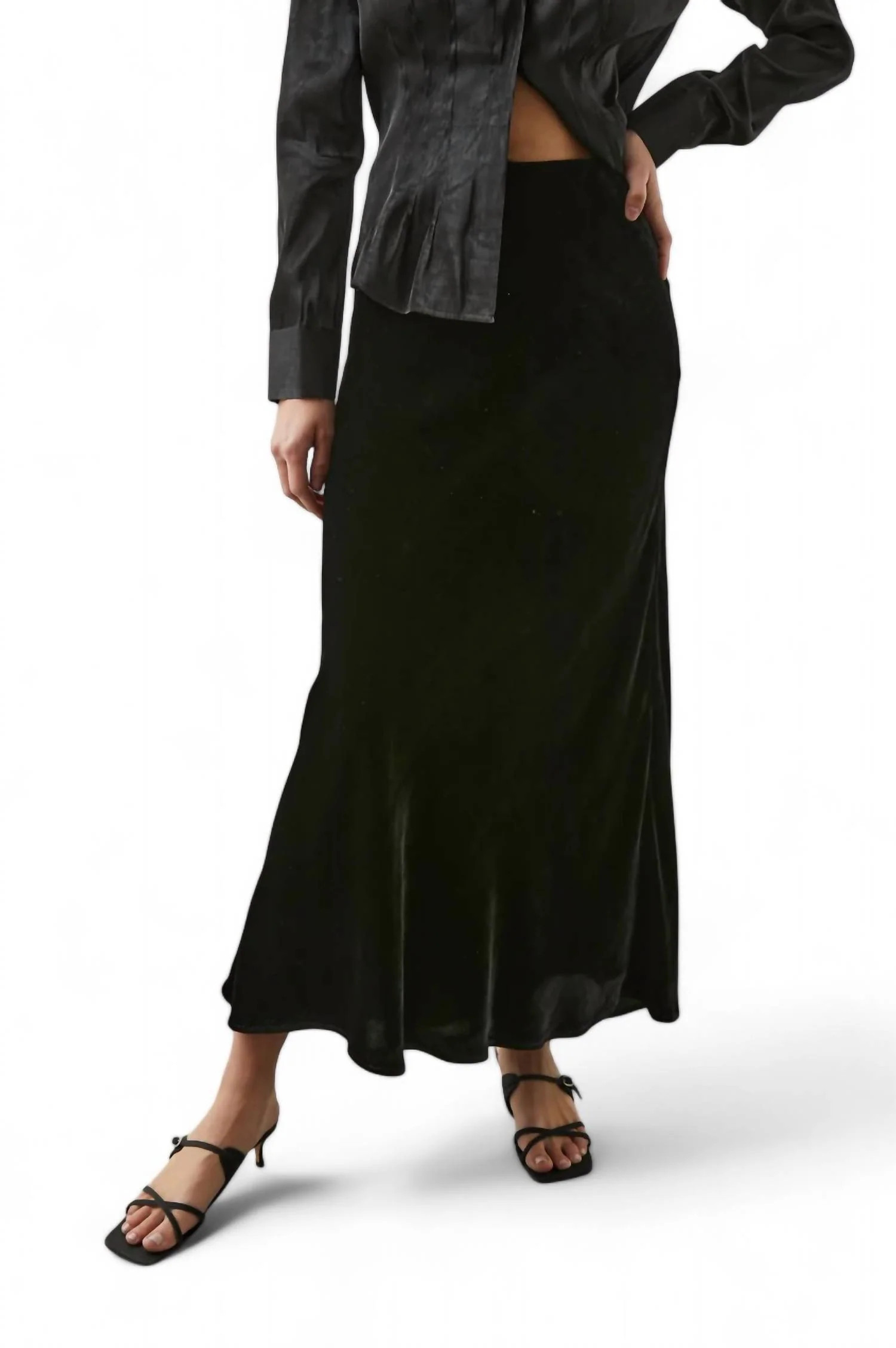 Leia Velvet Maxi Skirt In Black | Shop Simon