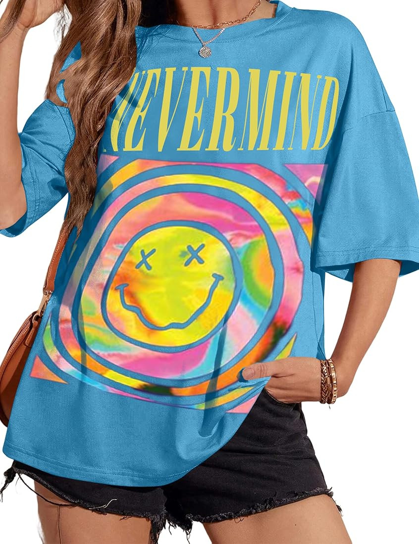 SAFRISIOR Women Overdyed T Shirt Oversized Graphic Printed Short Sleeve Crew Neck Y2K Summer Goin... | Amazon (US)