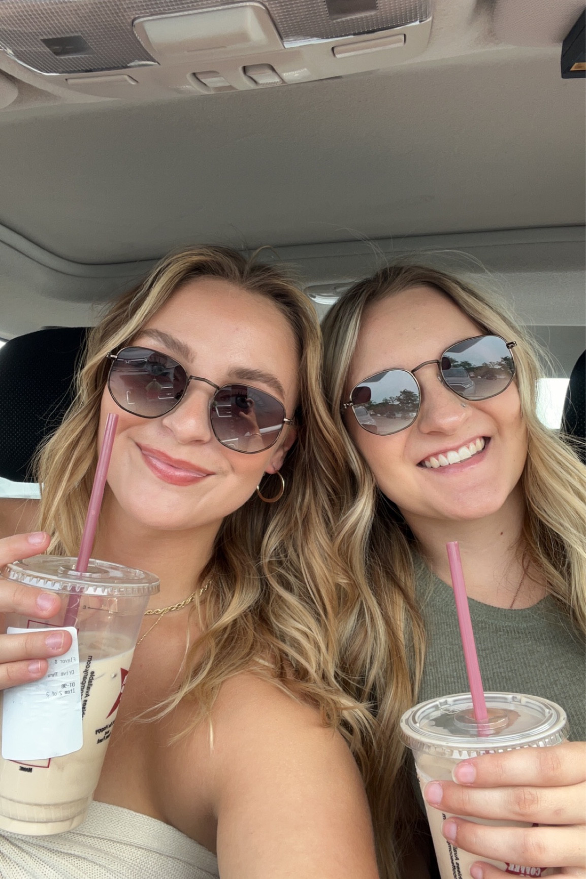 Got matching sunnies 🕶️🕶️

#LTKSeasonal #LTKtravel #LTKFind