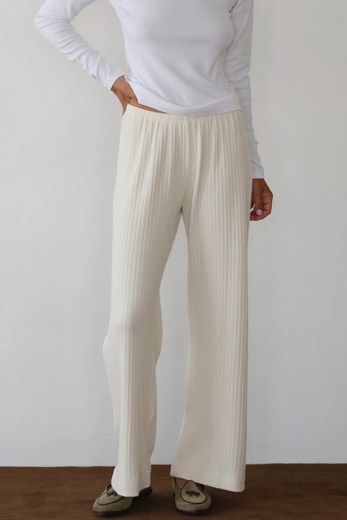 The Sweater Rib Simple Pant | DONNI.