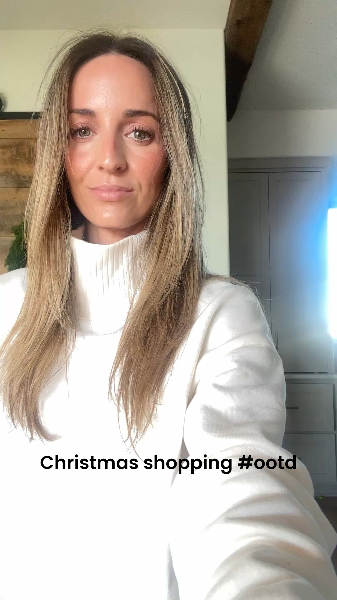 Casual but cute #ootd for some Christmas shopping 🎄🎁 
*Use my code JONESBEAUTYCO for 20% off my favorite U Beauty products! 
#skincare

#aloyoga #target 

#LTKootd #LTKFindsUnder50 #LTKActive