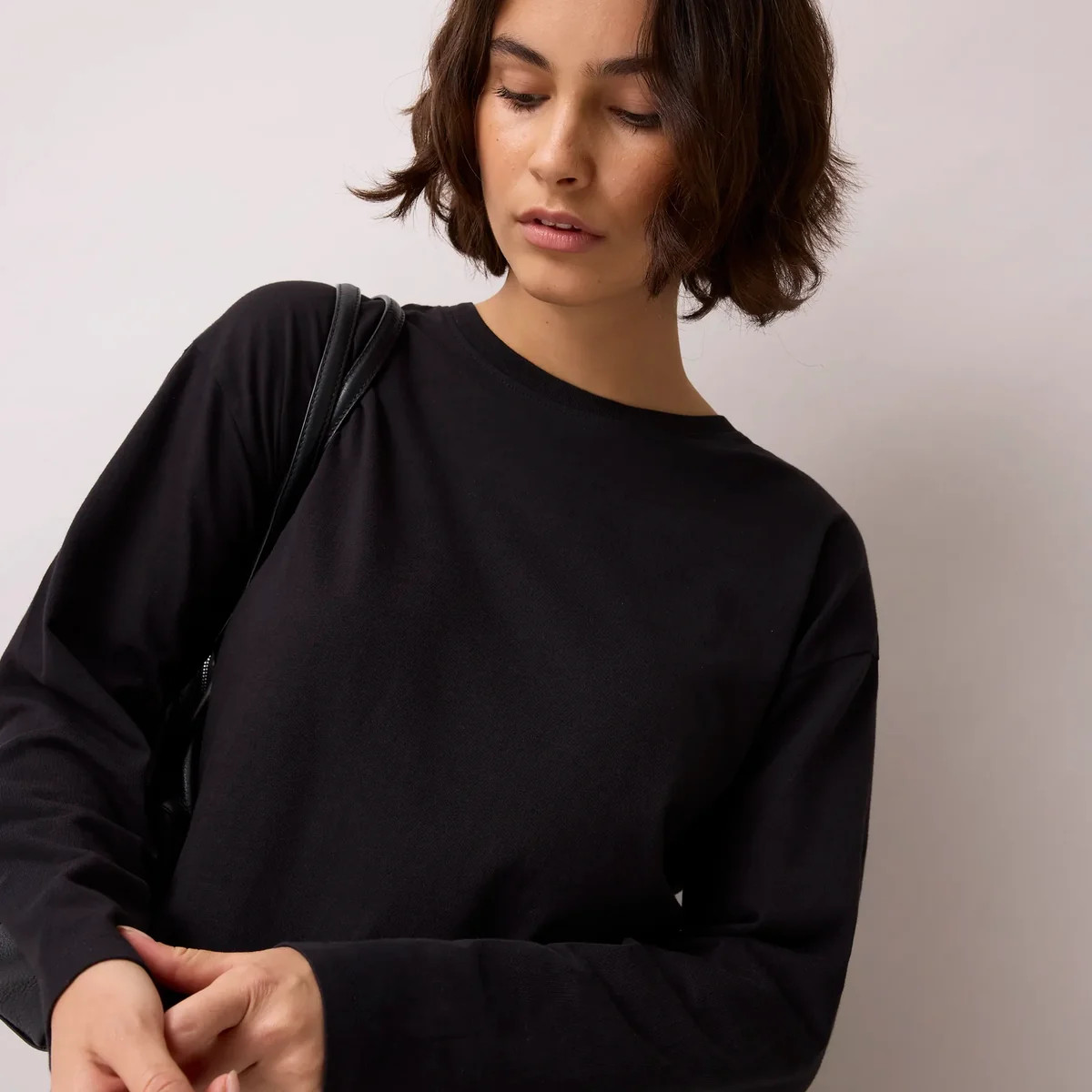 Black Long-Sleeved Cotton T-Shirt | Ro&Zo
