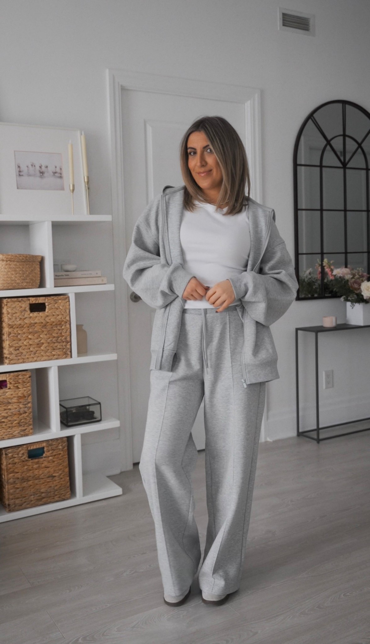 Viral Uniqlo set wearing size L in bottoms & hoodie for an oversized fit 

#LTKootd #LTKgrwm