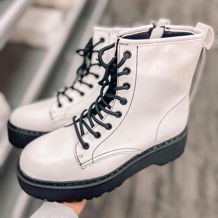 🚨 Target boots on sale! 

Snow boots winter boots hiking boots knee high boots 
Boot sale 




#LTKshoecrush #LTKunder50 #LTKsalealert