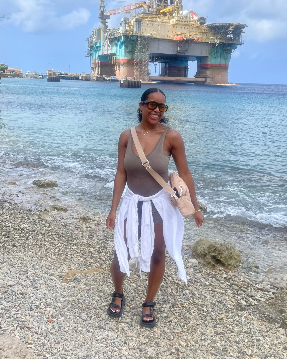 This romper from Target is so flattering 🙌🏾 

#LTKxTarget #LTKfindsunder100 #LTKtravel