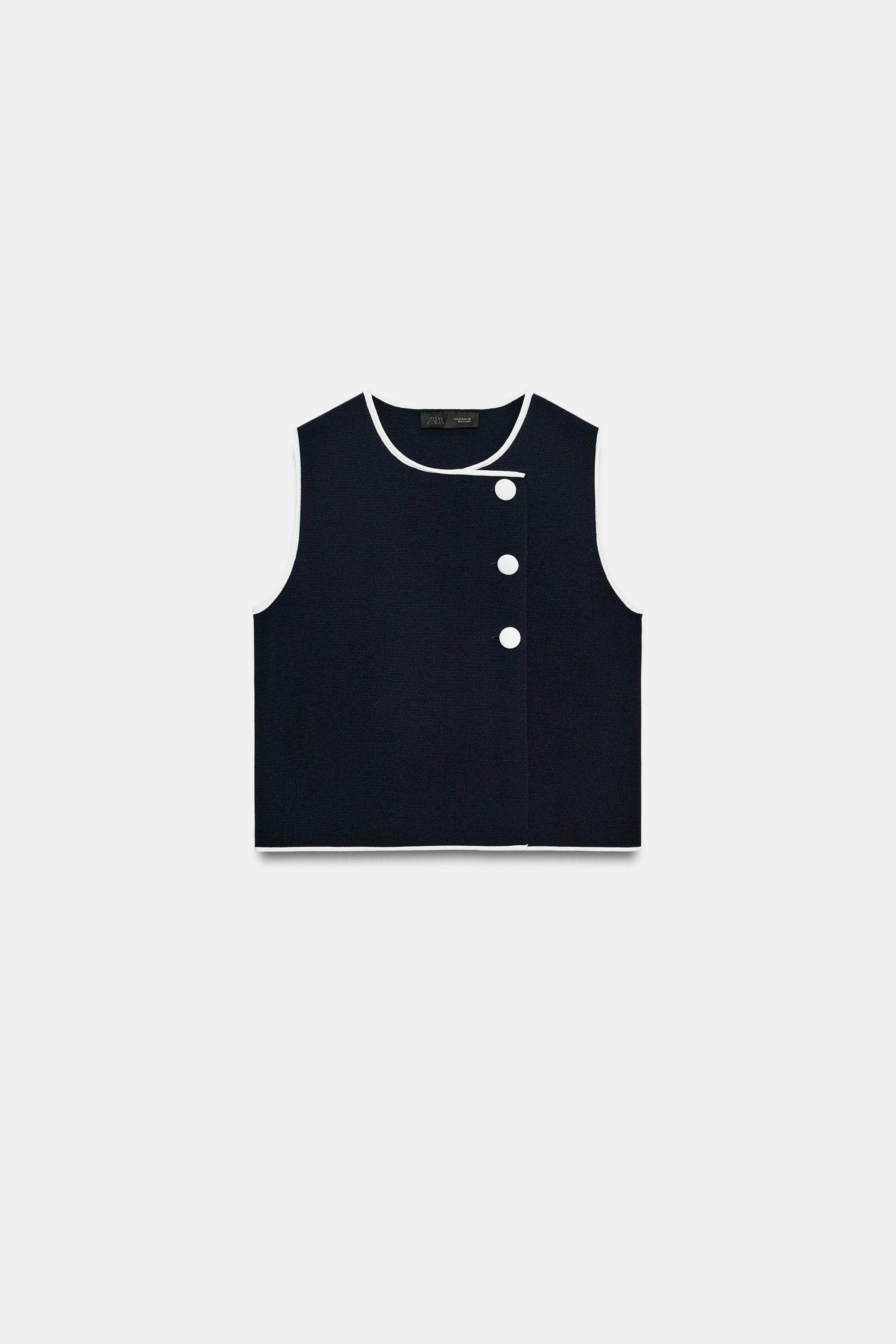 CONTRAST BUTTON KNIT TOP | Zara US
