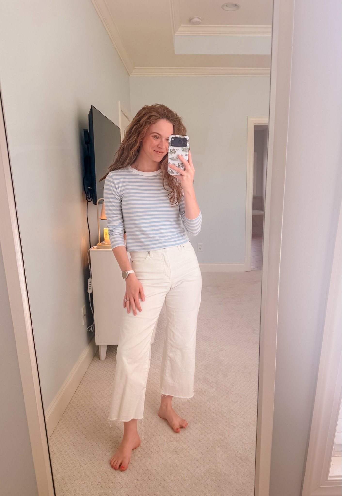 Hosted a little housewarming for family & had the most delightful time! I love something comfy when I’m hosting at home - it makes the evening so much more comfortable!!

#LTKootd #LTKgrwm #LTKHome
