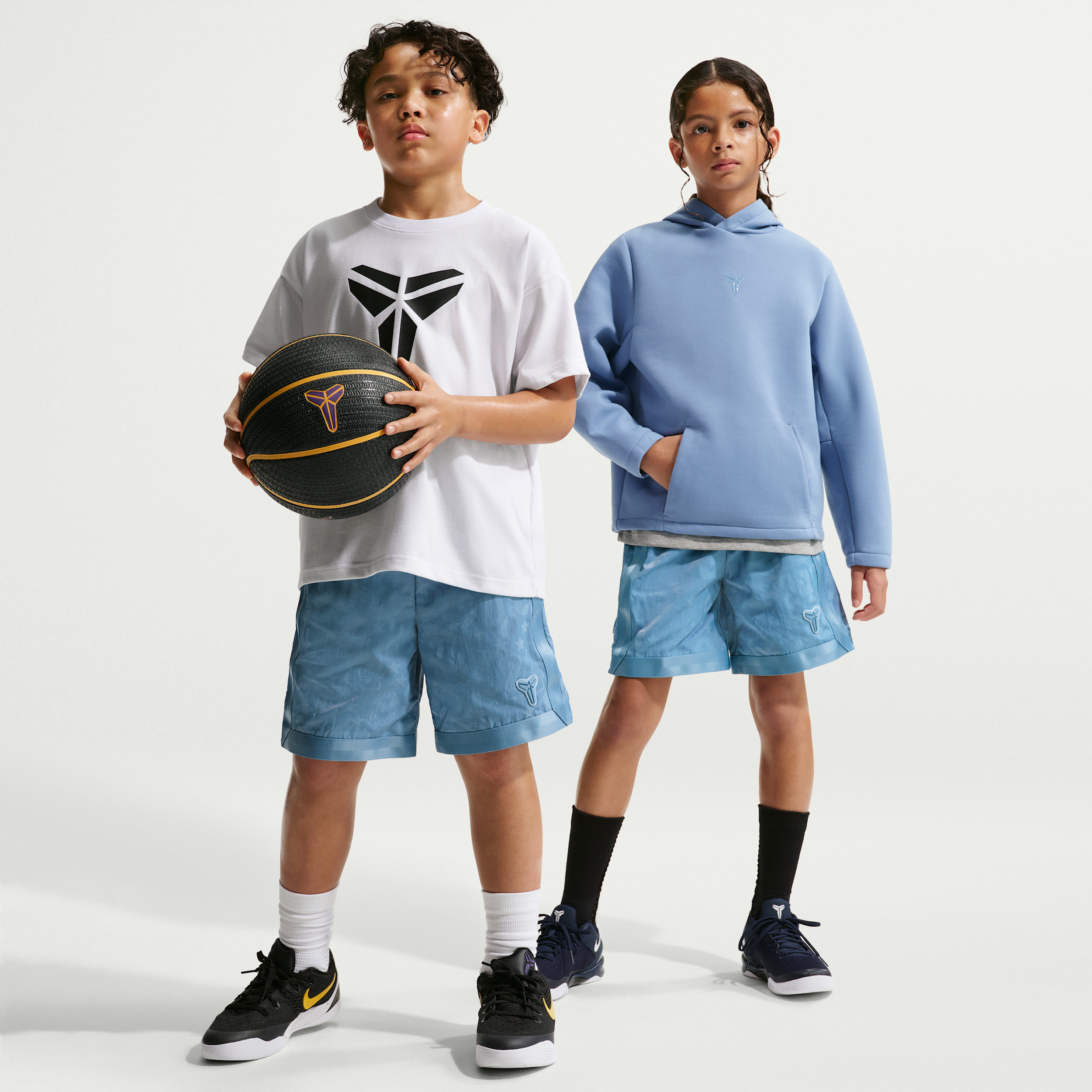 Nike Kobe Big Kids' Basketball Shorts in Blue | IF5196-486 | Nike (US)