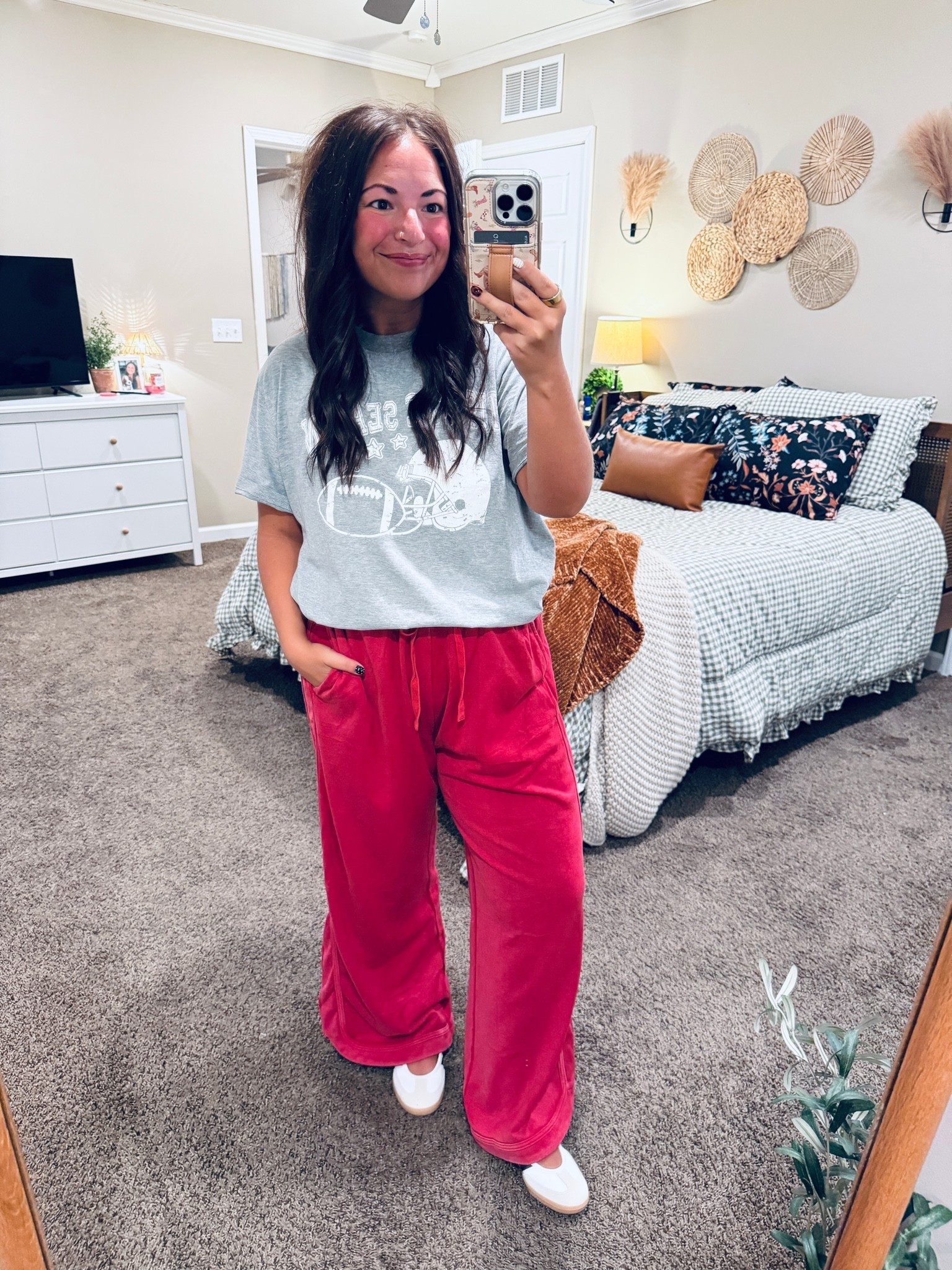 OOTD
tee is old from pink lily, but linking other similar options!