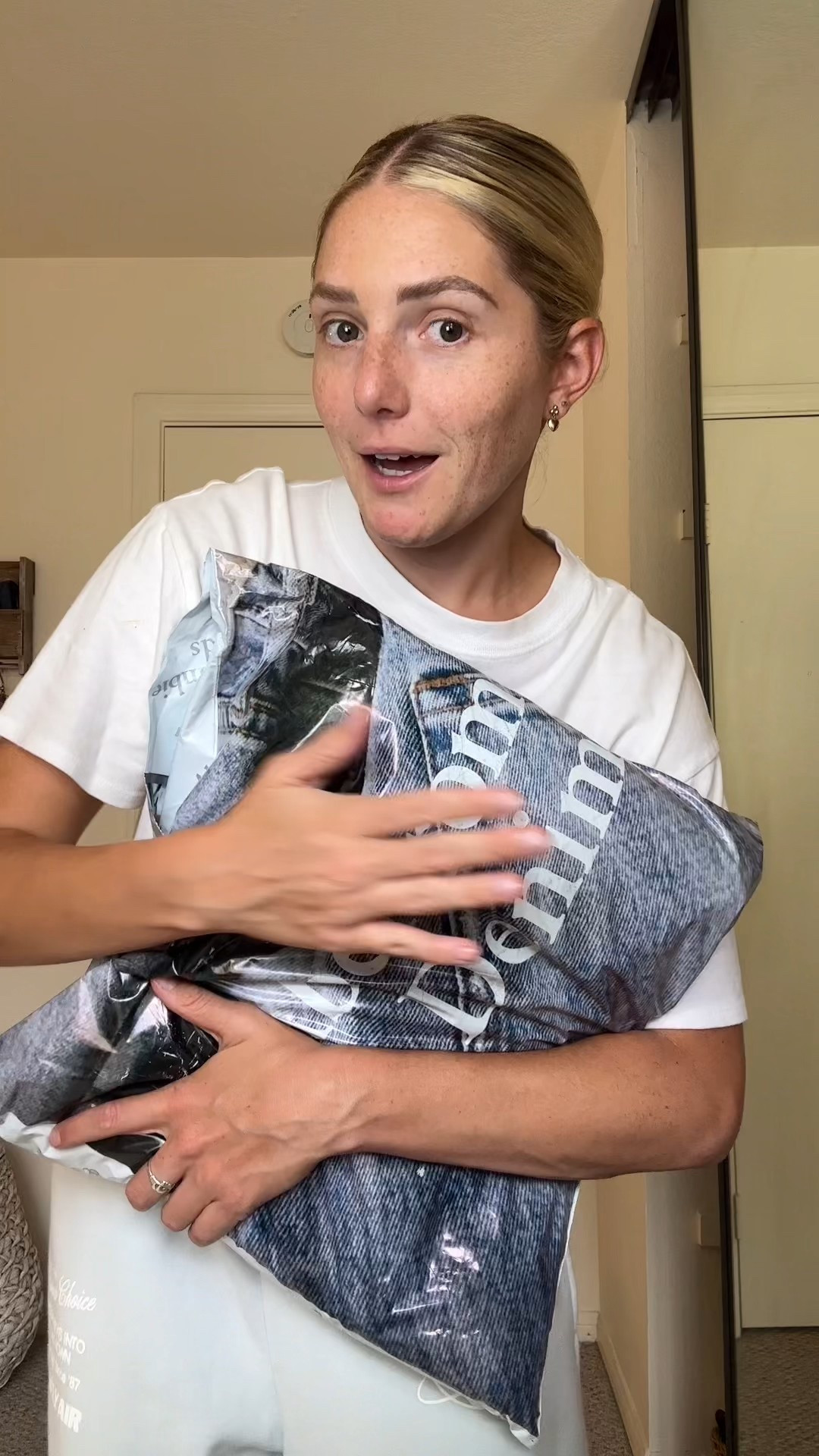 Abercrombie sale haul / Abercrombie jeans, lace top, polka dot body suit - size 28 L in jeans & medium in tops! 