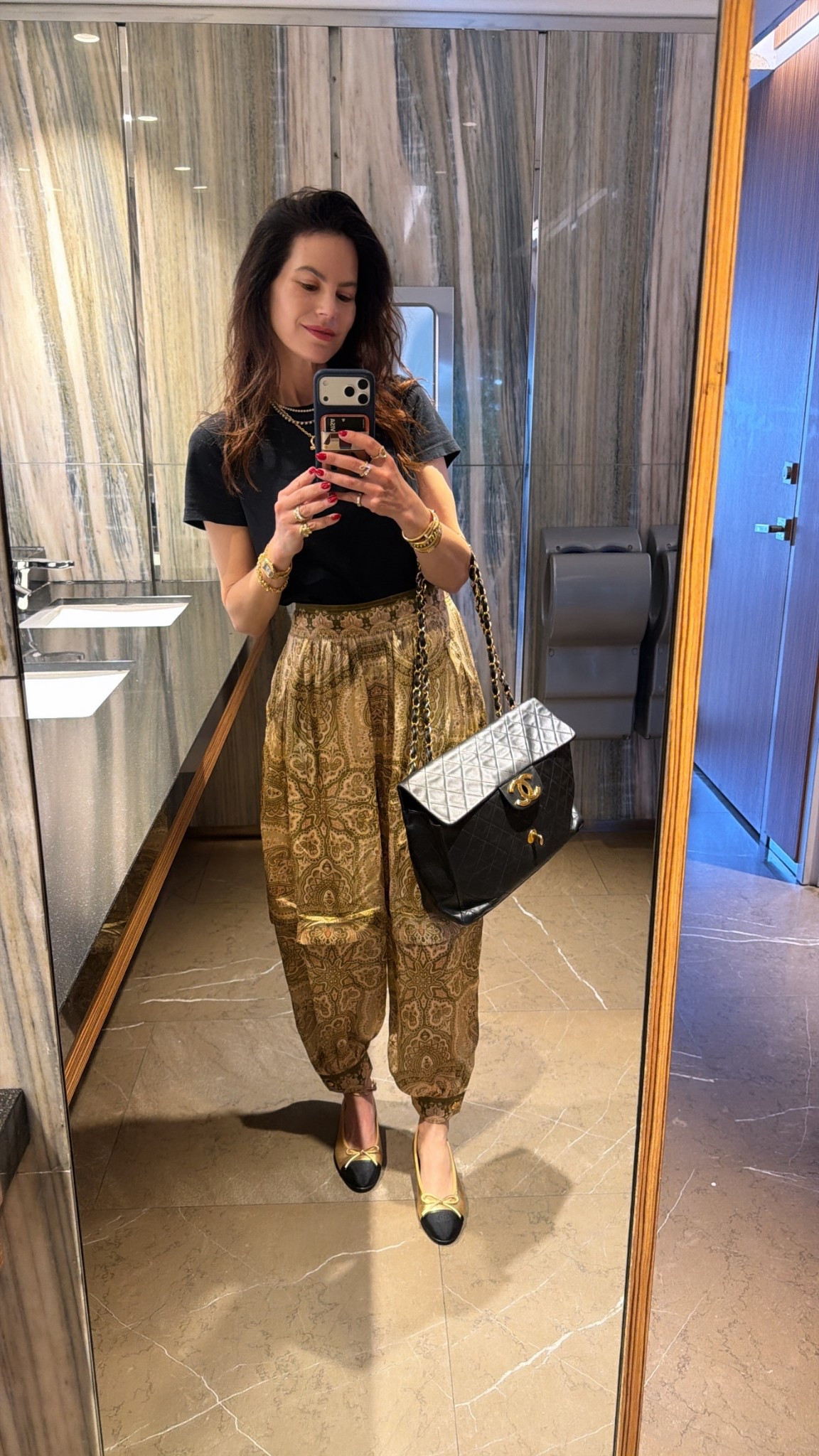 What I wore for my hair appointment! Linked looks for less of my outfit!

Women’s fashion, spring fashion, spring style, spring outfits, spring outfit inspo, spring ootd, women’s spring outfit, winter to spring style, winter to spring transitional outfit, chic style, mom fashion, mom style 



#LTKootd #LTKSeasonal #LTKOver40