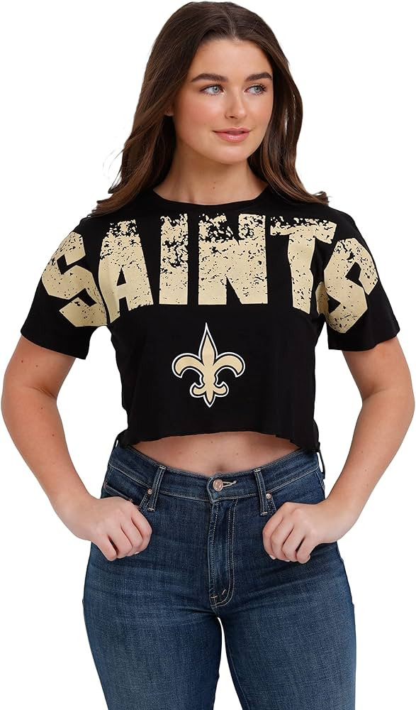 FOCO NFL Womens NFL Team Logo Ladies Fashion Distressed Wordmark Petite Size Crop Top Shirt | Amazon (US)