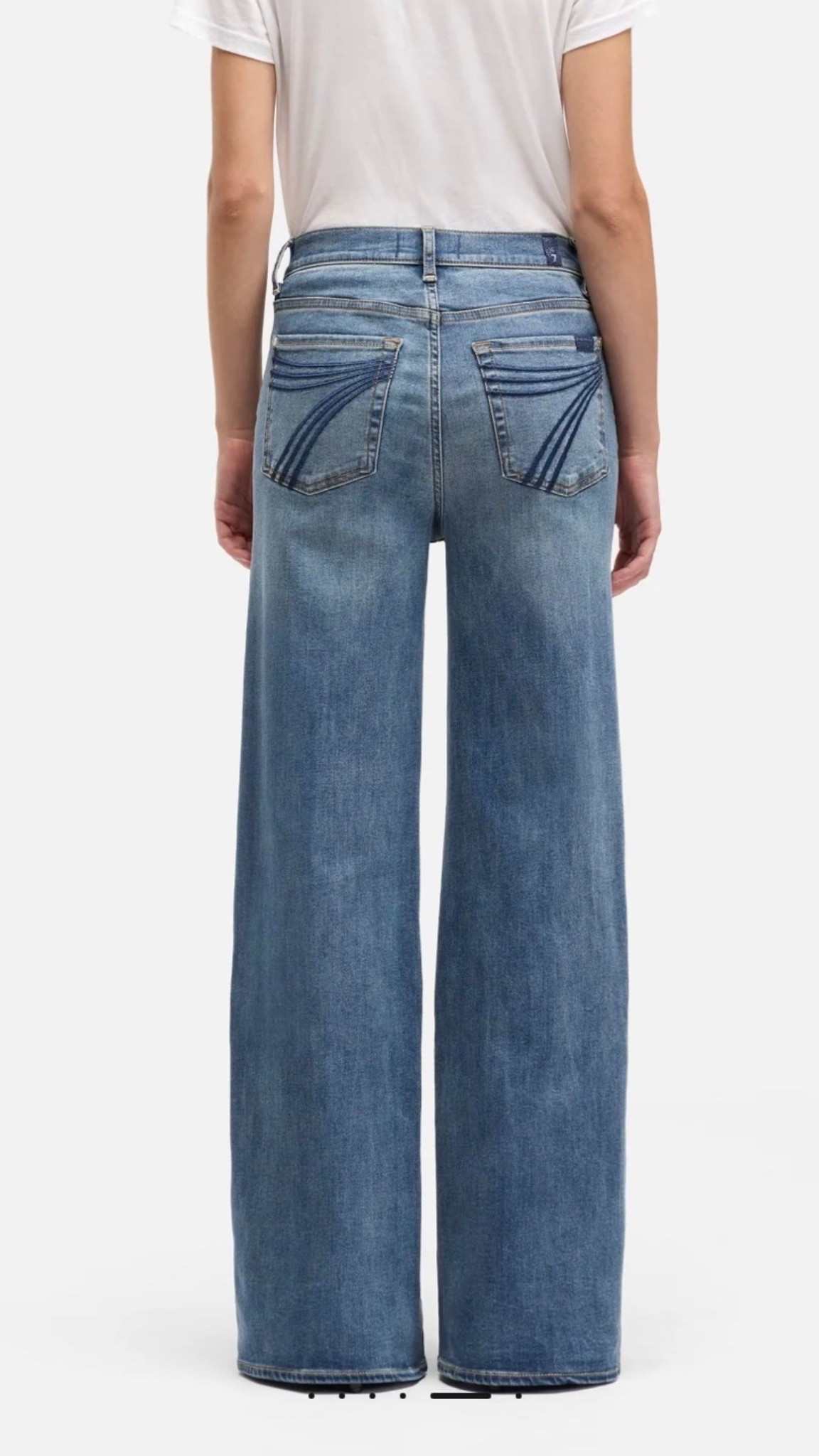 obsessed. & on sale 

#LTKFestival #LTKSpringSale #LTKSaleAlert