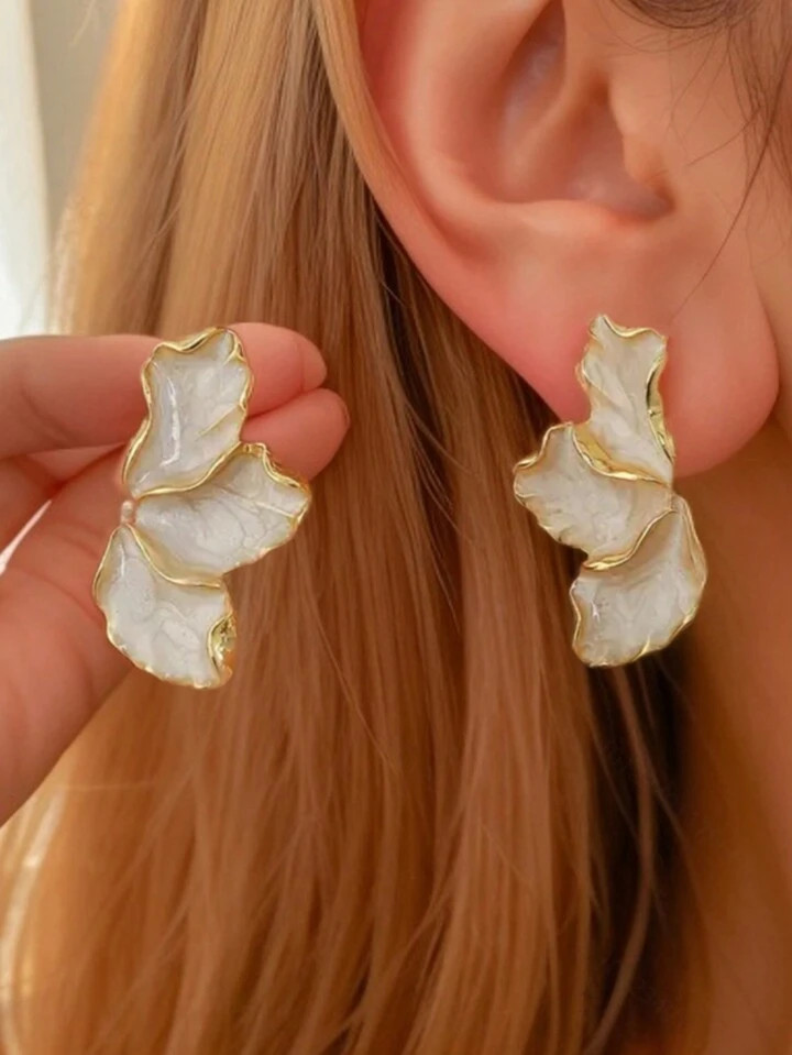 Elegant Flower Design Earrings, Suitable For Daily Wear | SHEIN