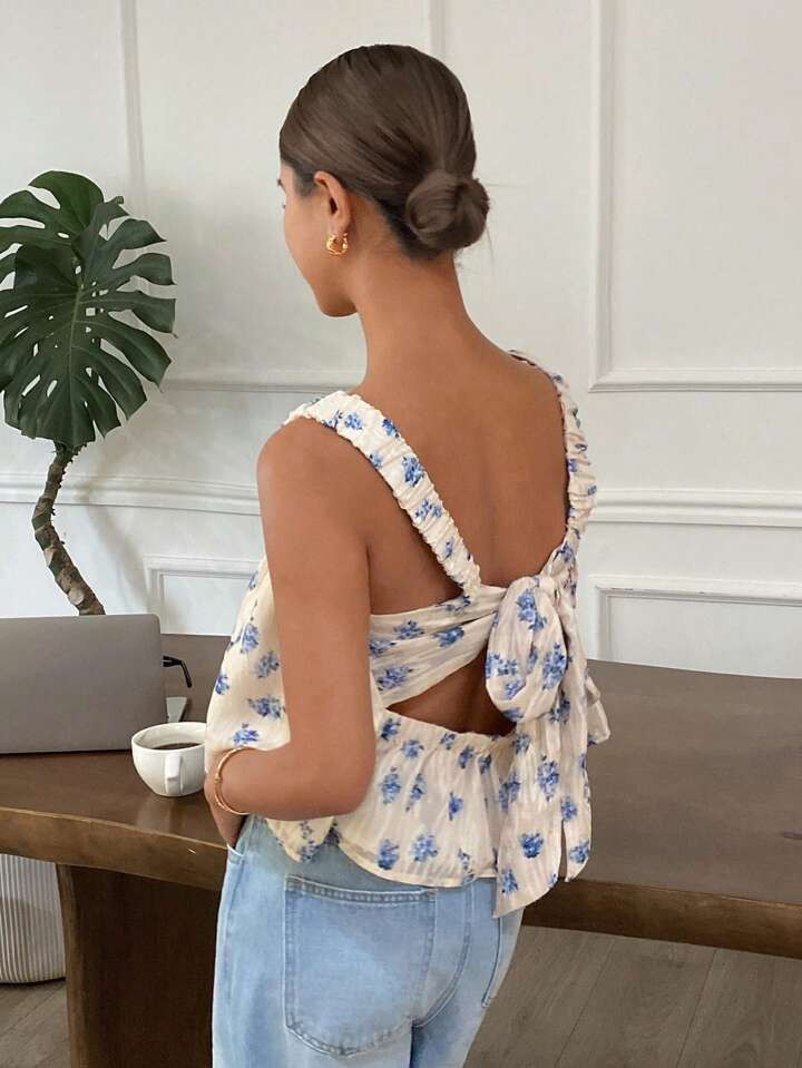 SHEIN Frenchy Women's Resort Print Woven Jacquard Back Tie Ruffle Hem Camisole Tank Top For Summer Summer Outfits For Women Tube Top Vacation Outfits Women Backless European Summer Backless Top | SHEIN