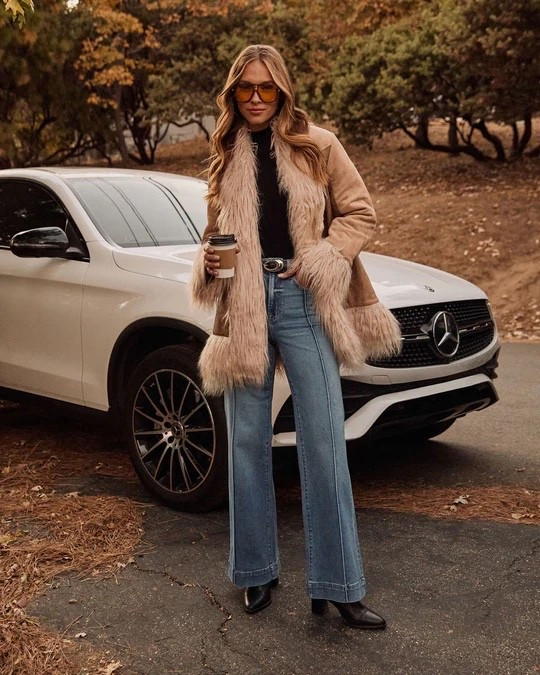 Harley Suede Faux Fur Trim Jacket

#LTKFindsUnder100 #LTKSaleAlert