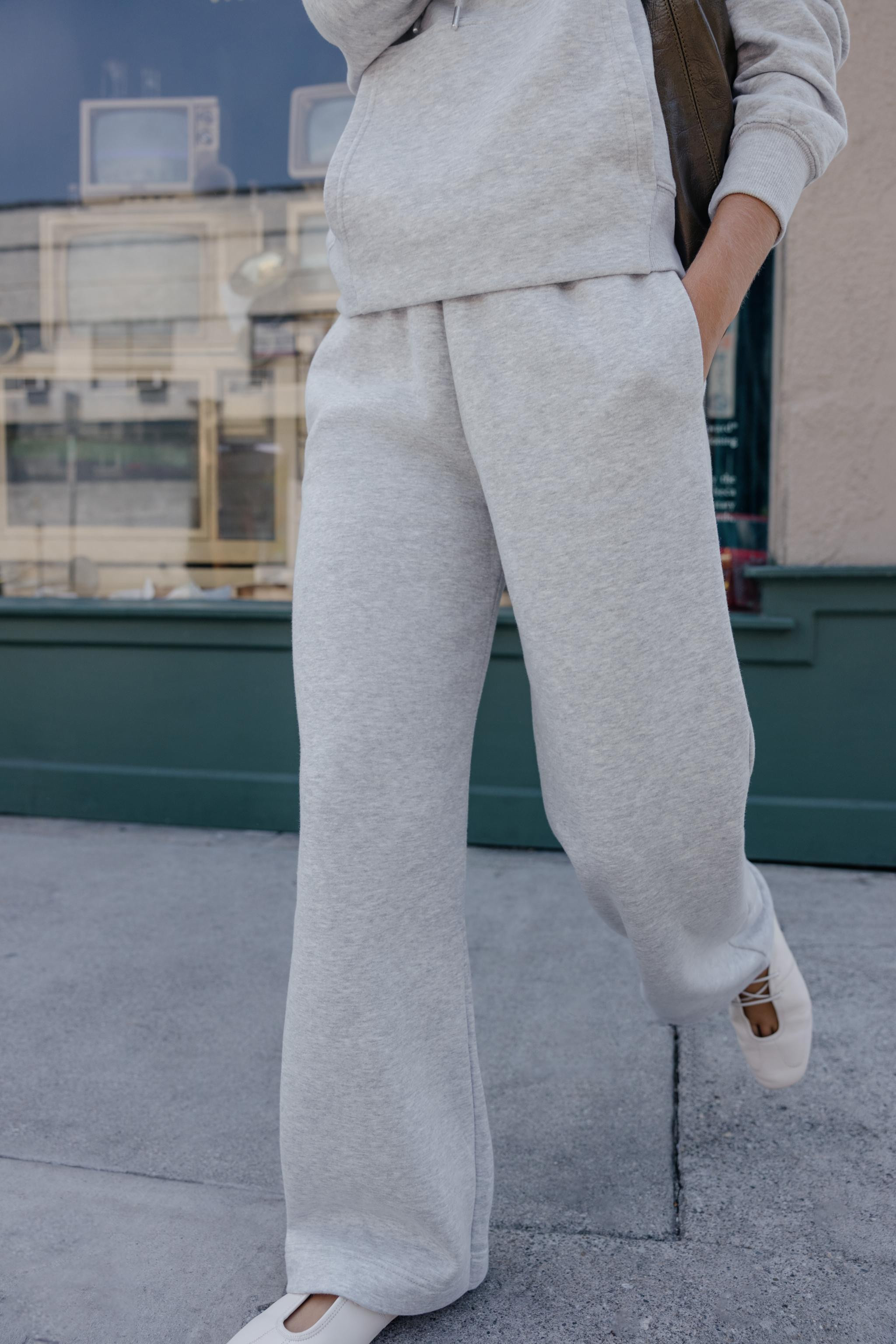 WIDE-LEG PLUSH TROUSERS | Zara UK