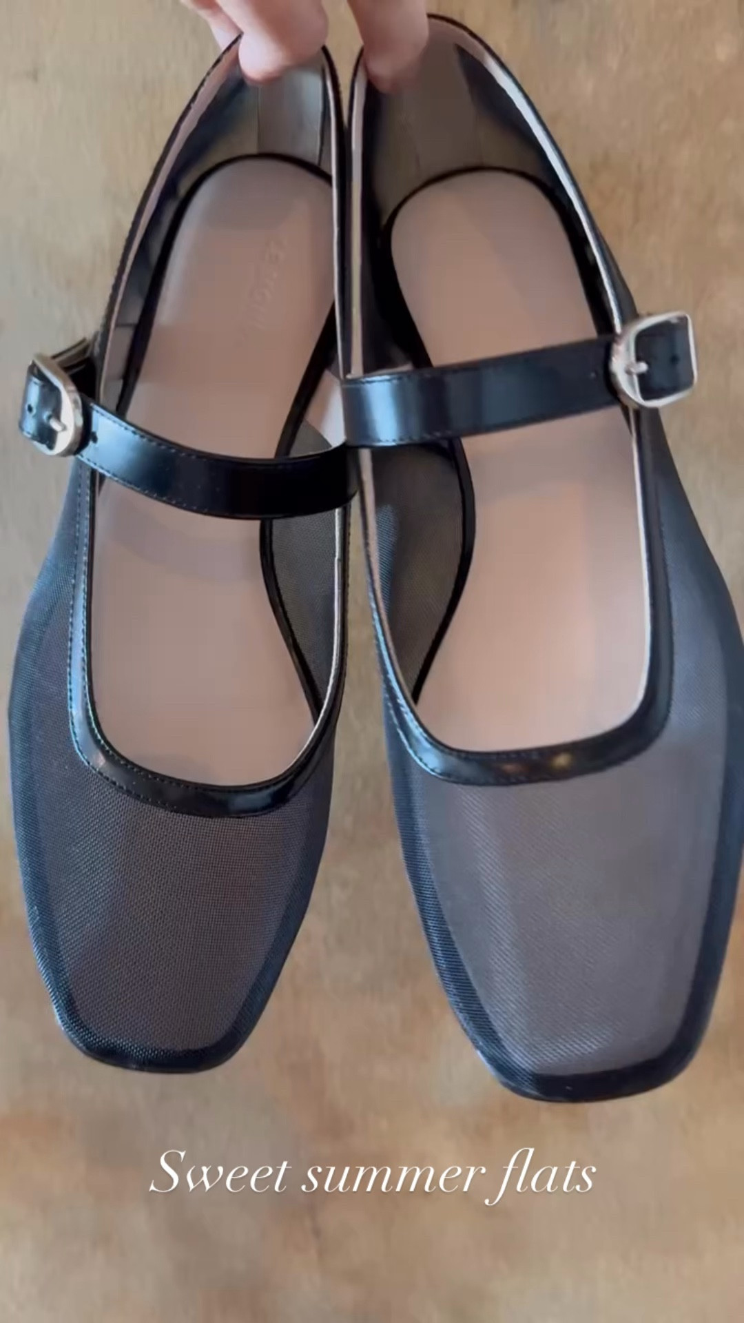 These mesh mary jane flats are comfortable and effortlessly chic!

#classicstyle
#summerflats
#cleanstyle
#summershoes
#balletflats

#LTKgrwm #LTKootd #LTKSeasonal