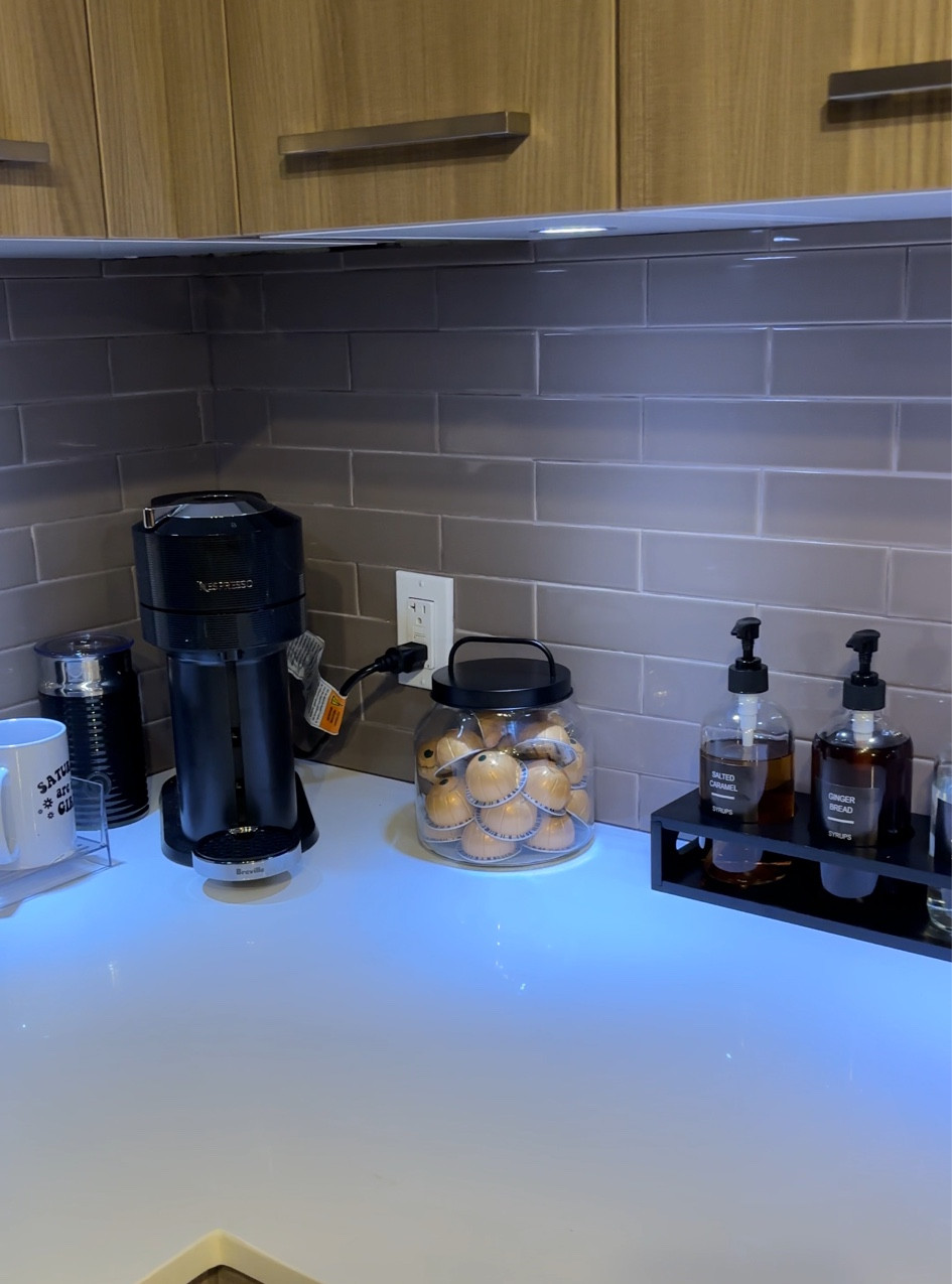 My new coffee bar☕️



#LTKHome