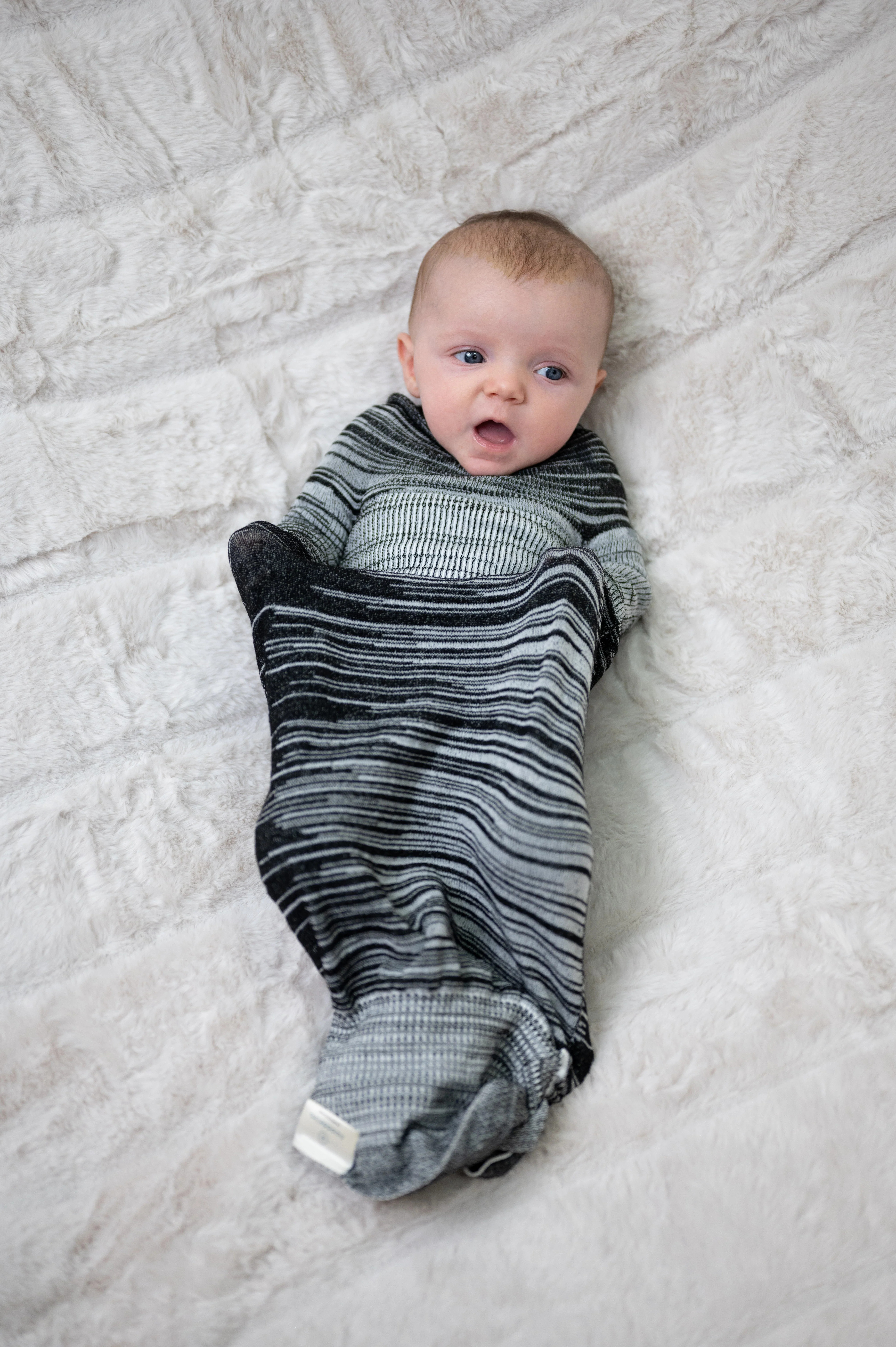 Swaddelini Sleep Sack in Black Black | Lila