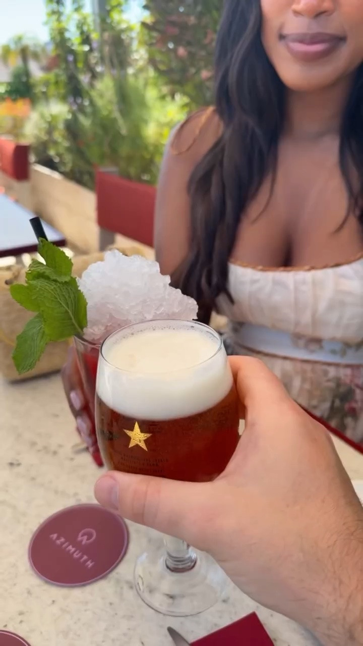 “Sorry I cannot hear you I’m kinda busy”

Busy sipping, strolling, tasting, and falling in love with Spain 💃🏽🌊🐚🇪🇸🏖️🥂 

#eurosummer #mallorca #barcelona

#LTKootd #LTKSwim #LTKTravel