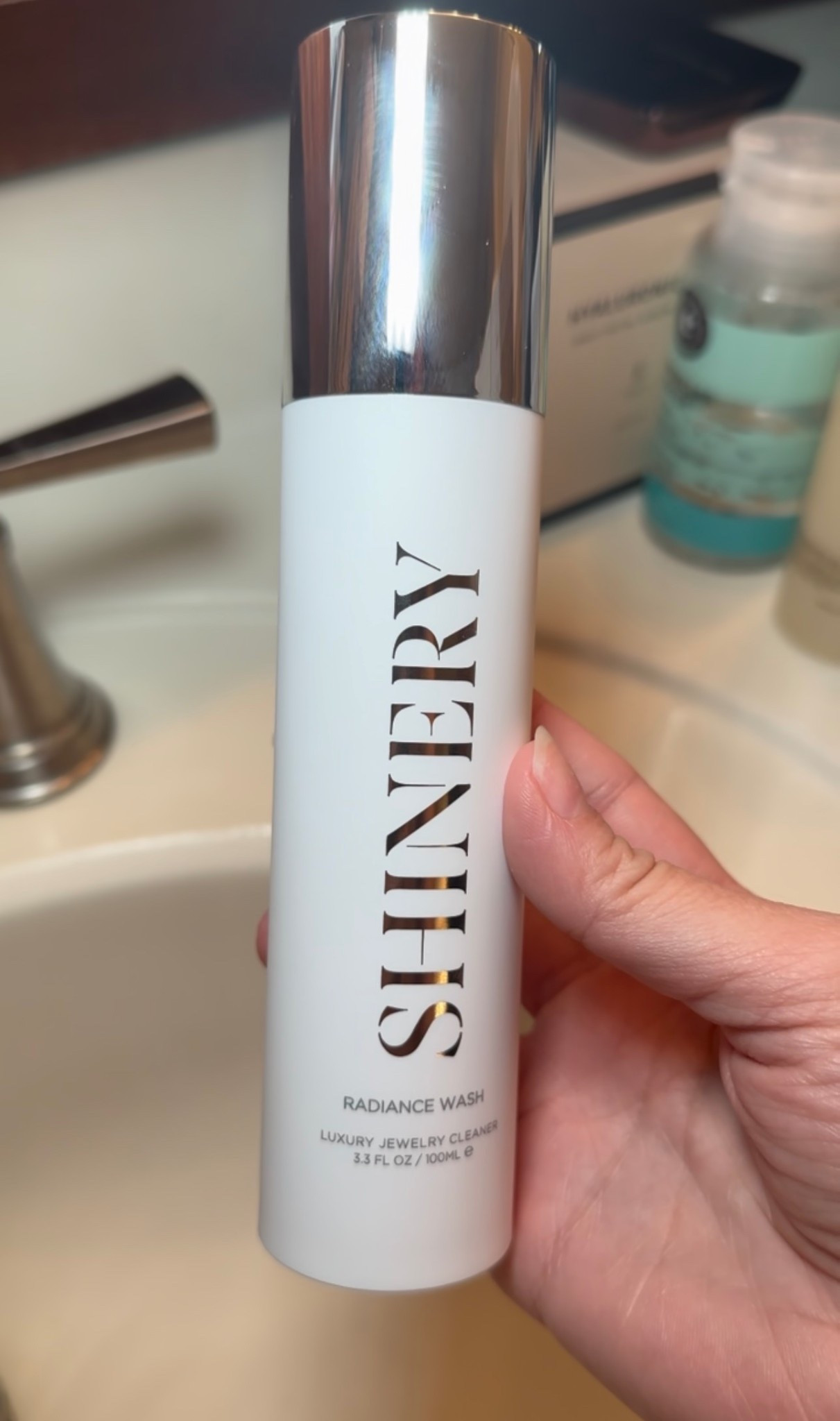 Shinery Luxury Hand Wash & Jewelry wash ✨🫧💍💎

#LTKGiftGuide #LTKHoliday #LTKselfcare