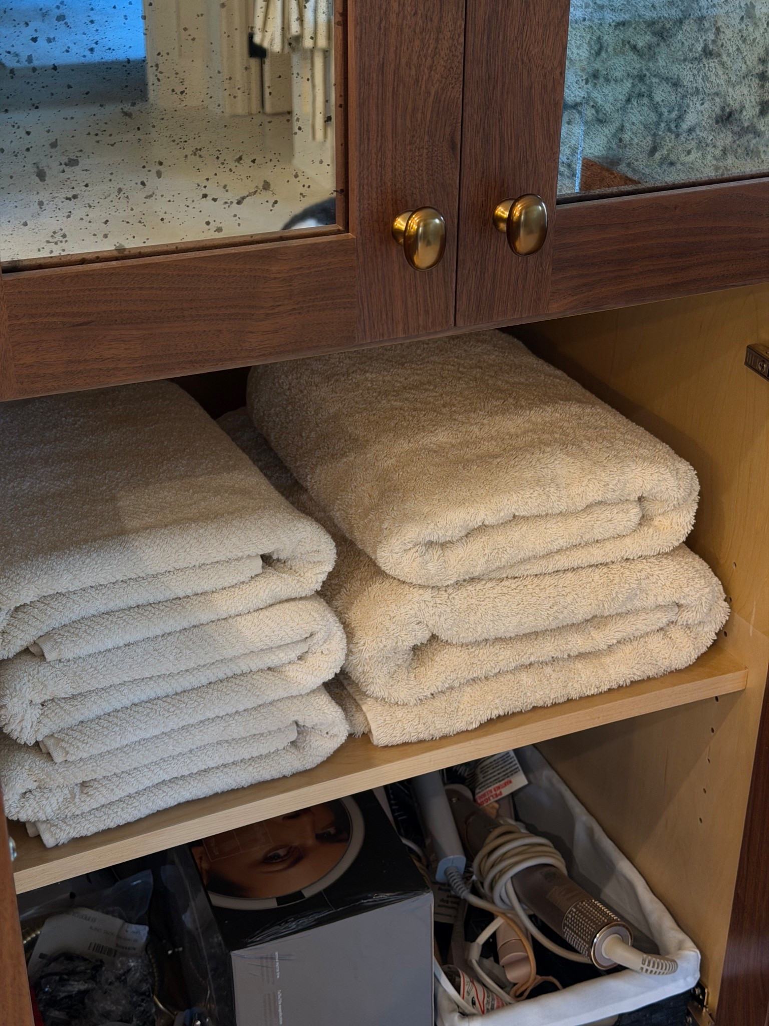 My favorite bath towels: Coyuci cloud loom & Brooklinen super plush!