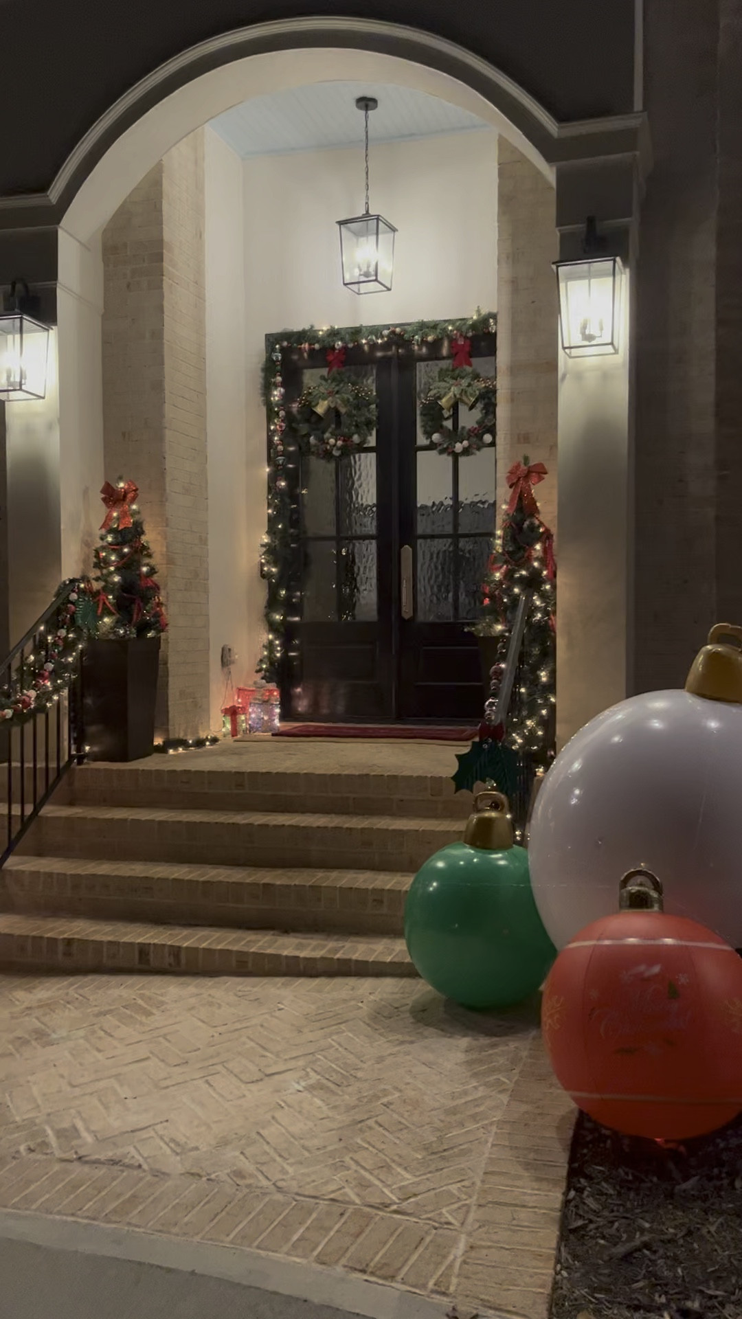 Christmas Front Porch 

#LTKHoliday #LTKSeasonal #LTKhome