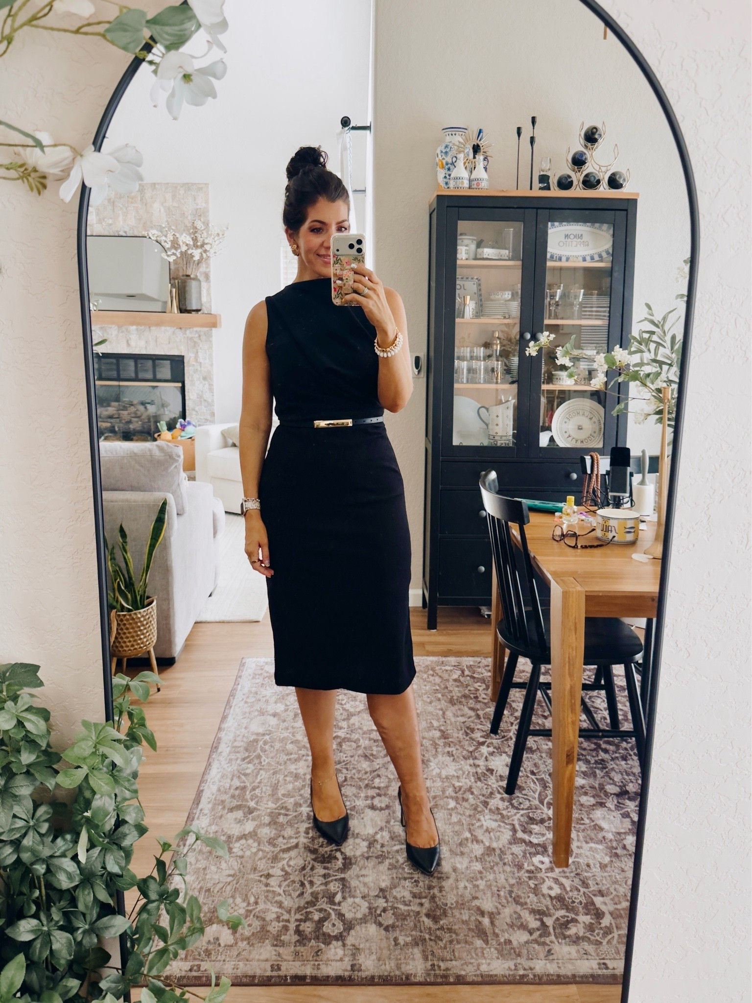 Work outfit of the day
In a medium sheath dress
Medium belt

#LTKSaleAlert #LTKMidsize #LTKWorkwear