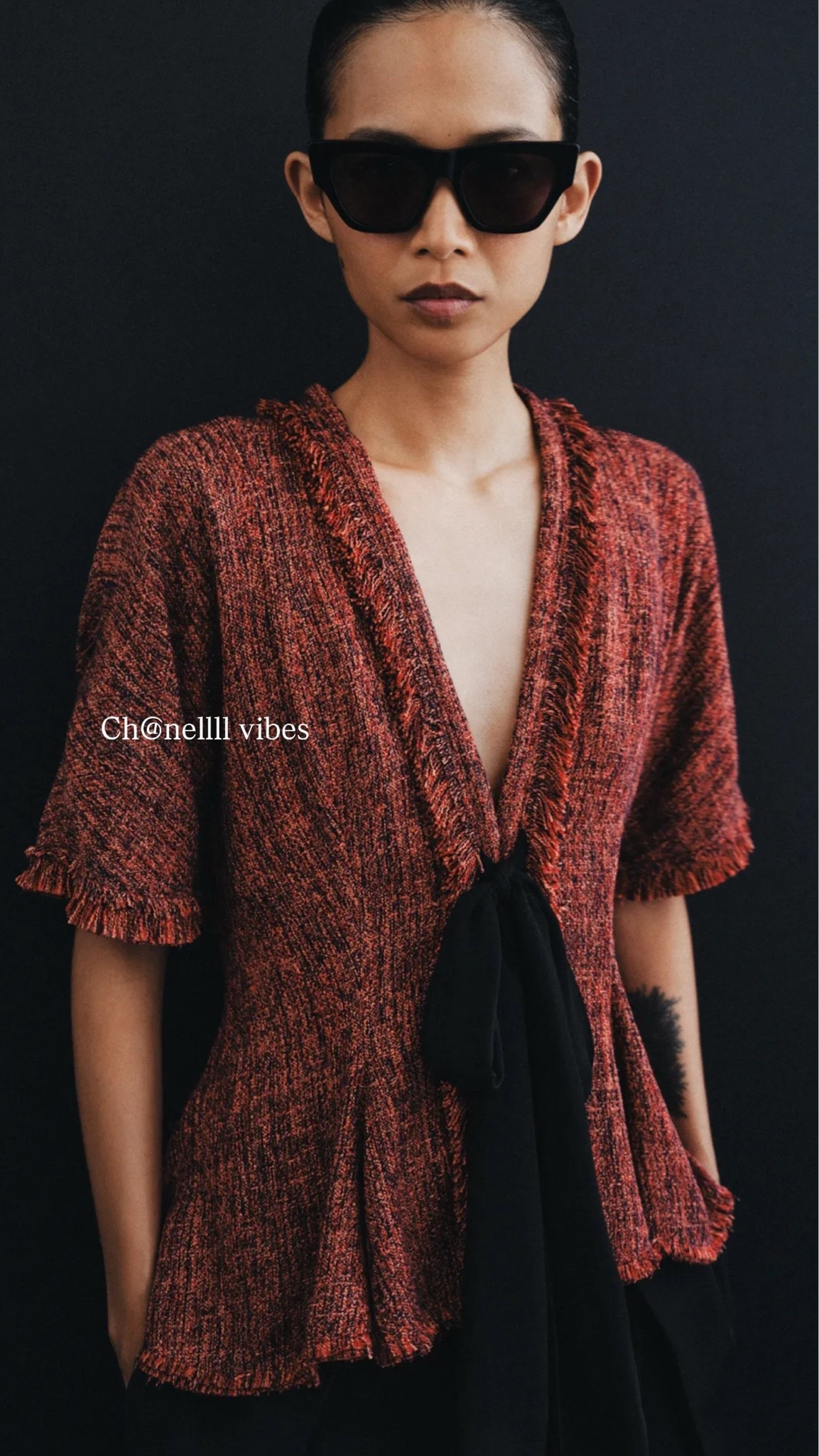 This tweed blouse is giving Chanel runway vibes. It’s soooo good and under $100

#LTKootd #LTKgrwm #LTKdayinmylife